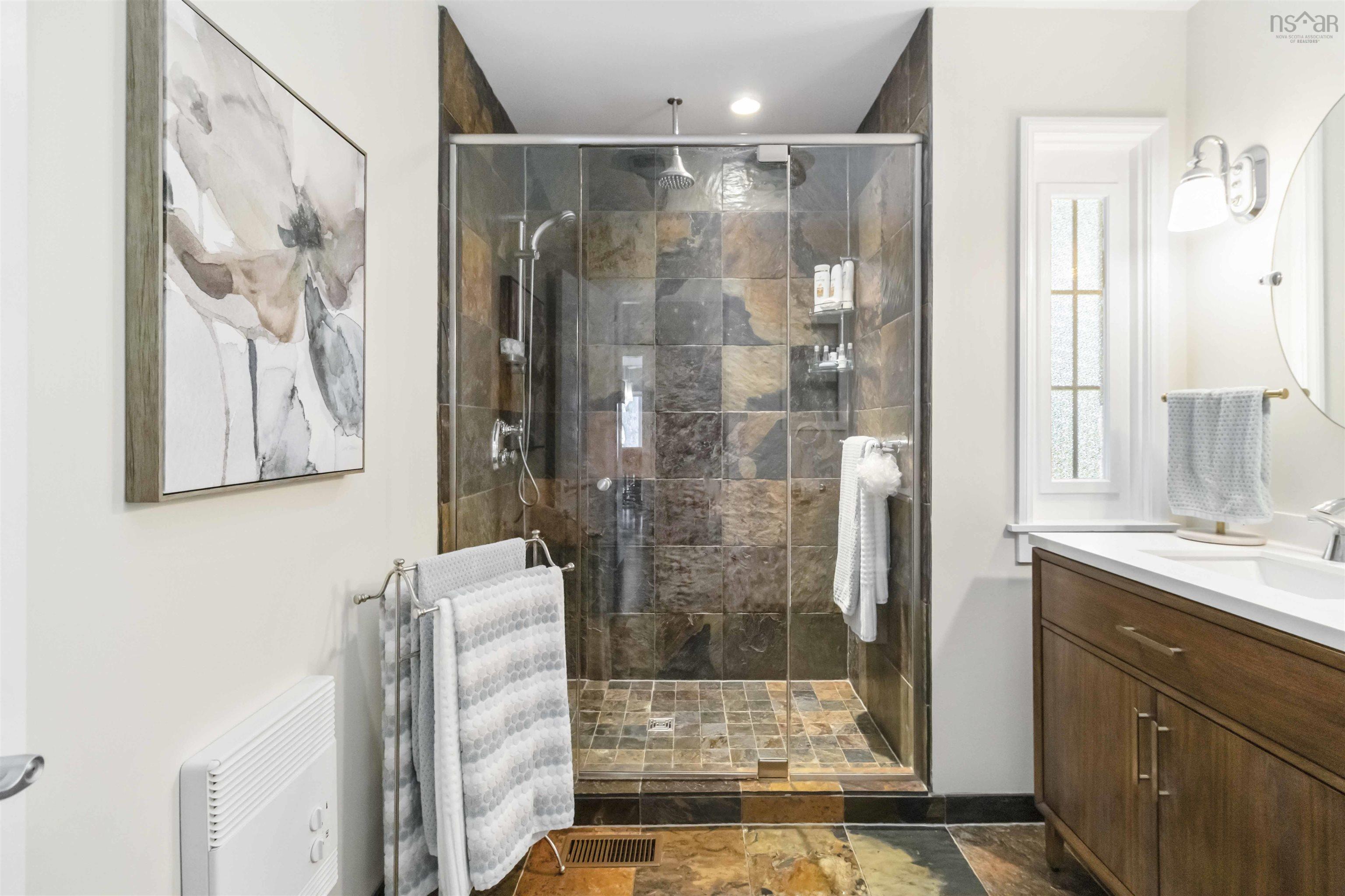 $1,295,000.00: 1243 Highway 331, Conquerall Bank