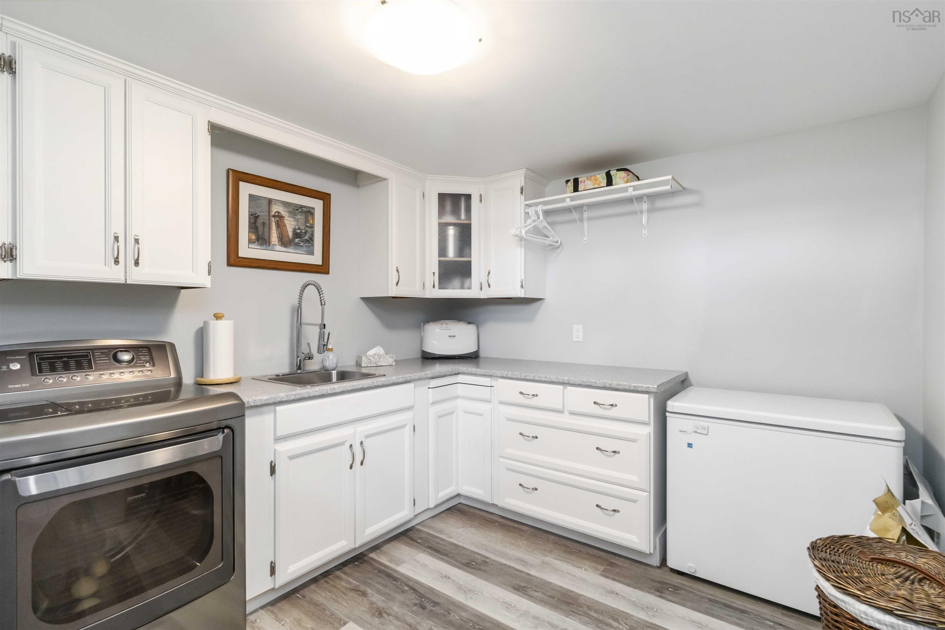 $1,295,000.00: 1243 Highway 331, Conquerall Bank