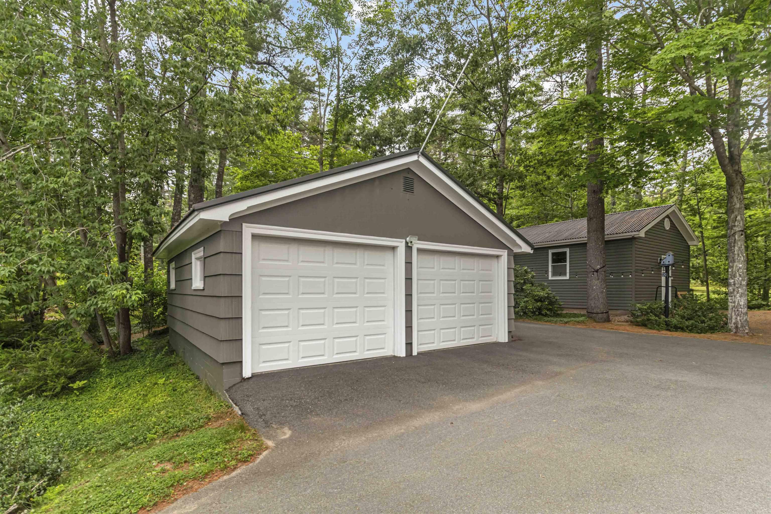 $1,295,000.00: 1243 Highway 331, Conquerall Bank