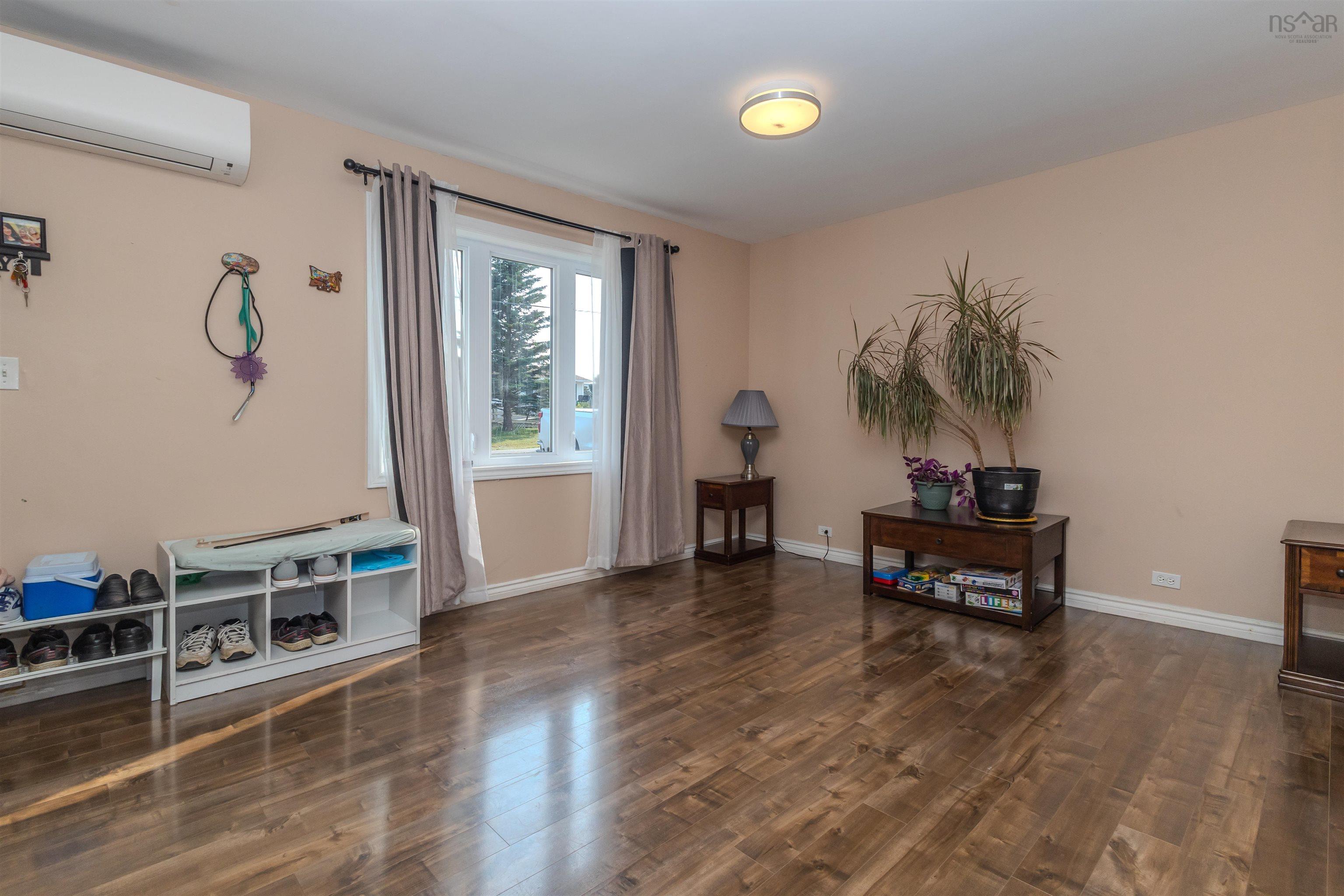 $159,900.00: 22 East Street, Donkin