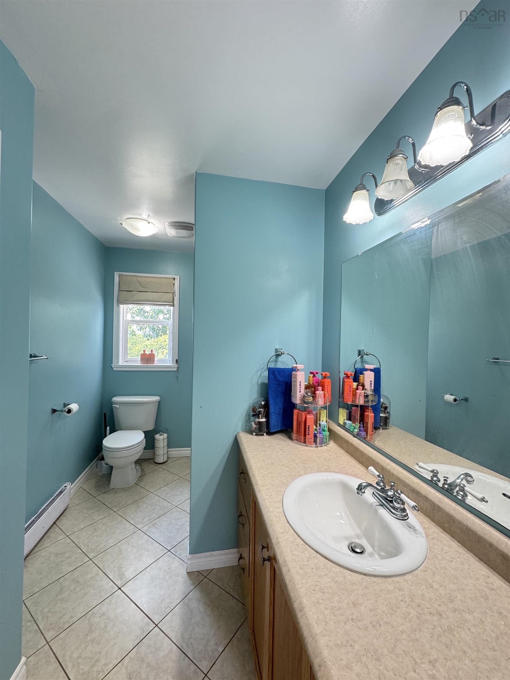 $499,900.00: 203 St George Boulevard, Hammonds Plains