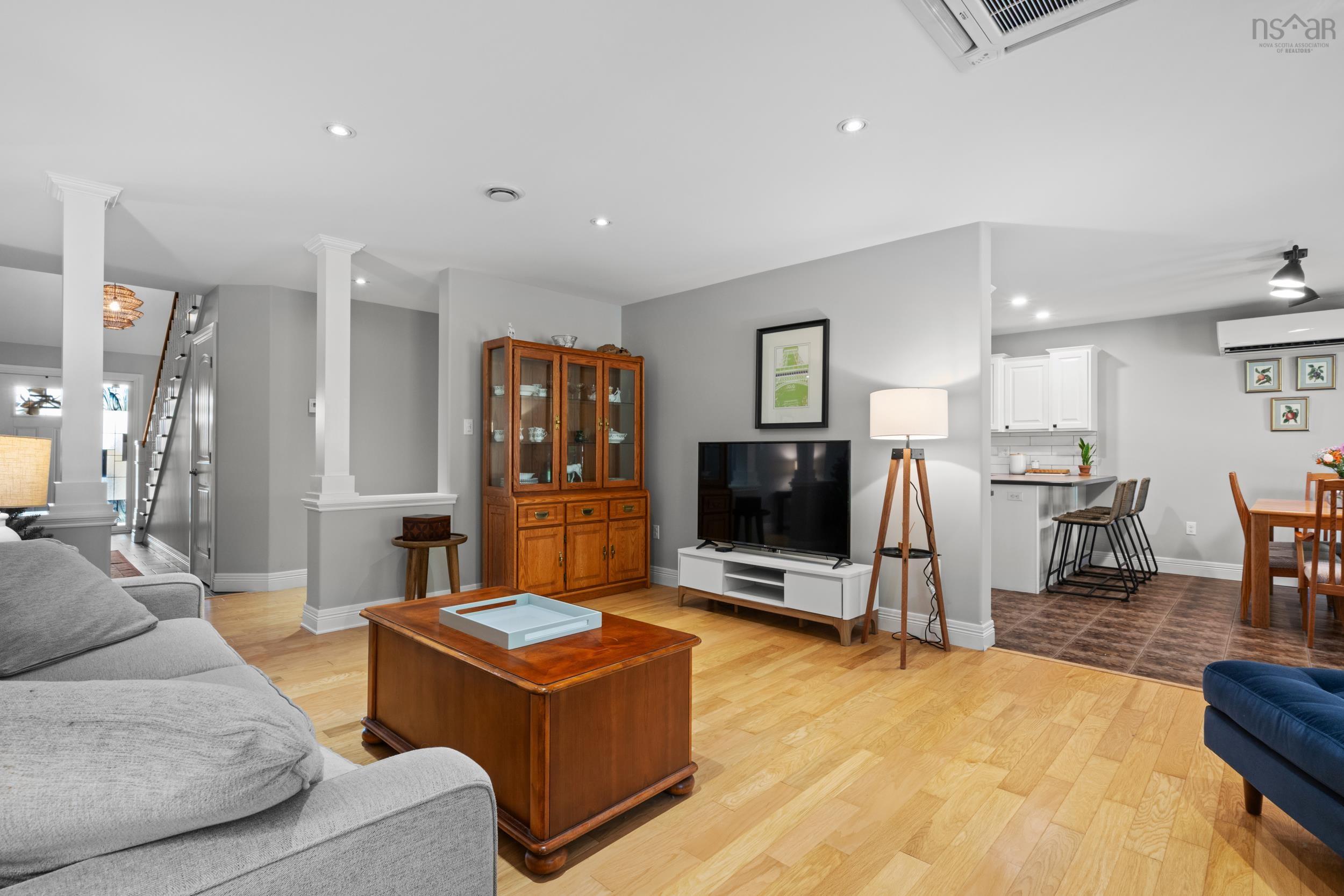 $639,000.00: 20 Camden Court, Bridgewater