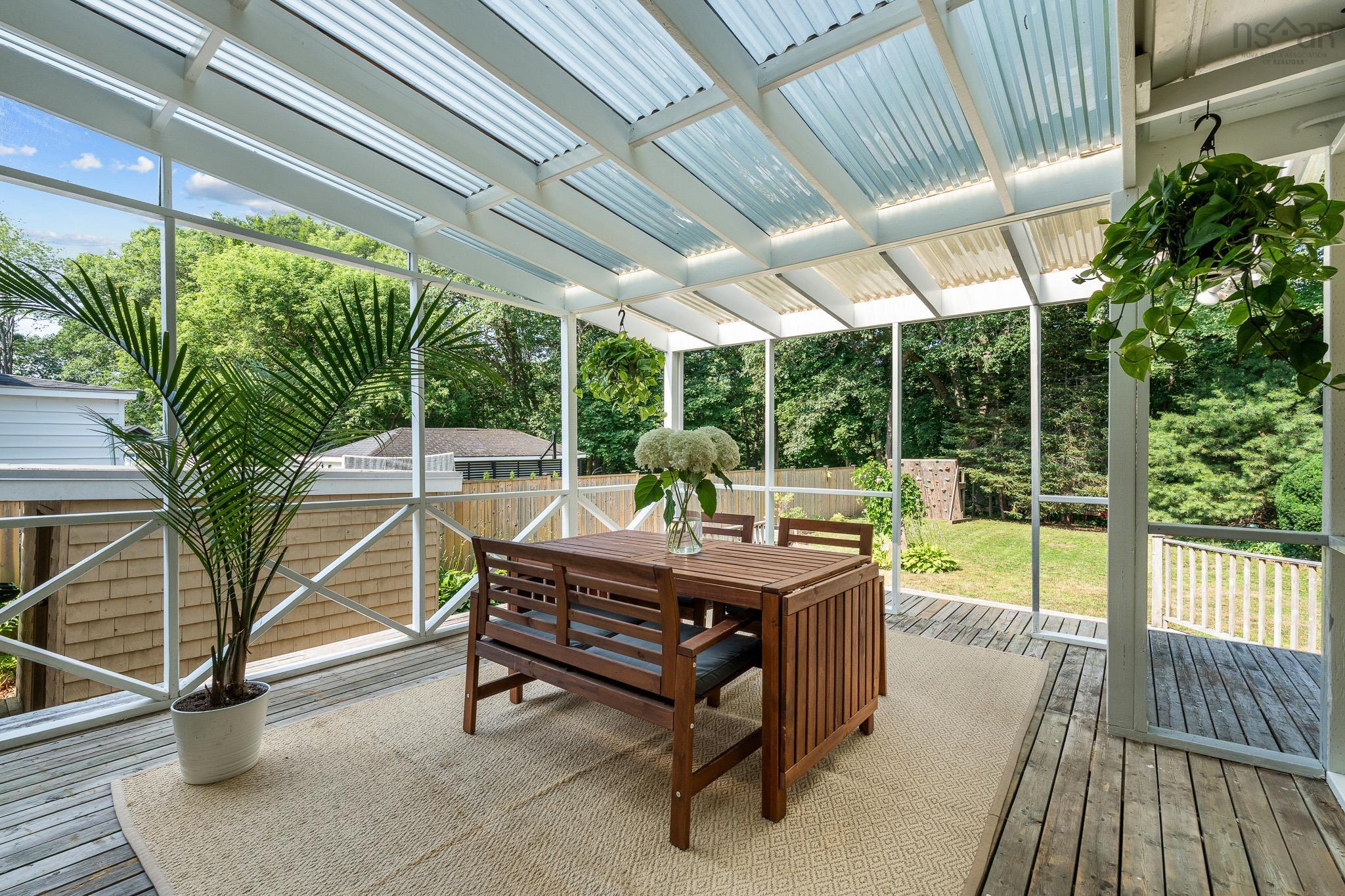 $449,000.00: 22 Caldwell Avenue, Kentville