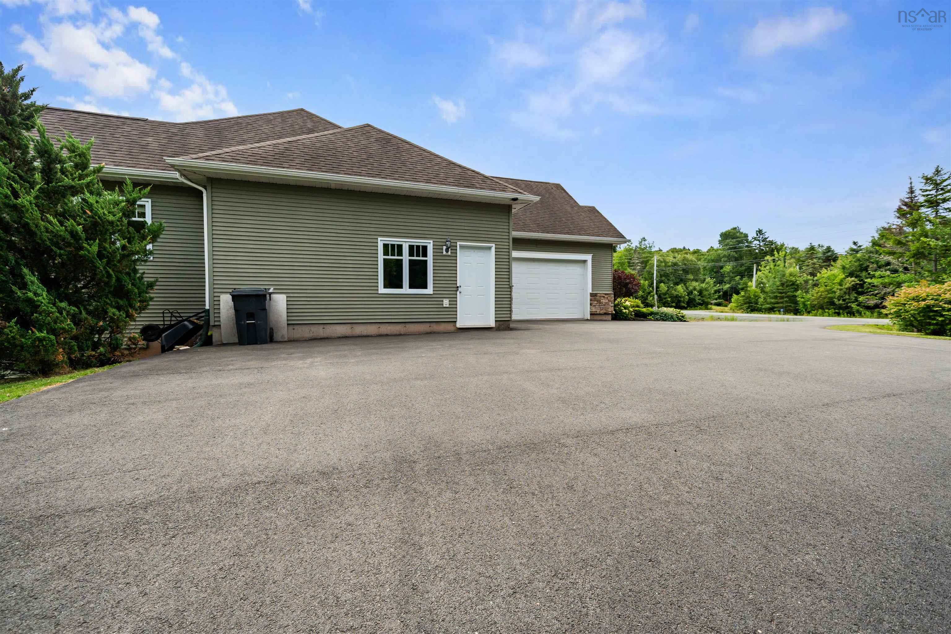 $687,900.00: 259 Dorsay Road, Amherst