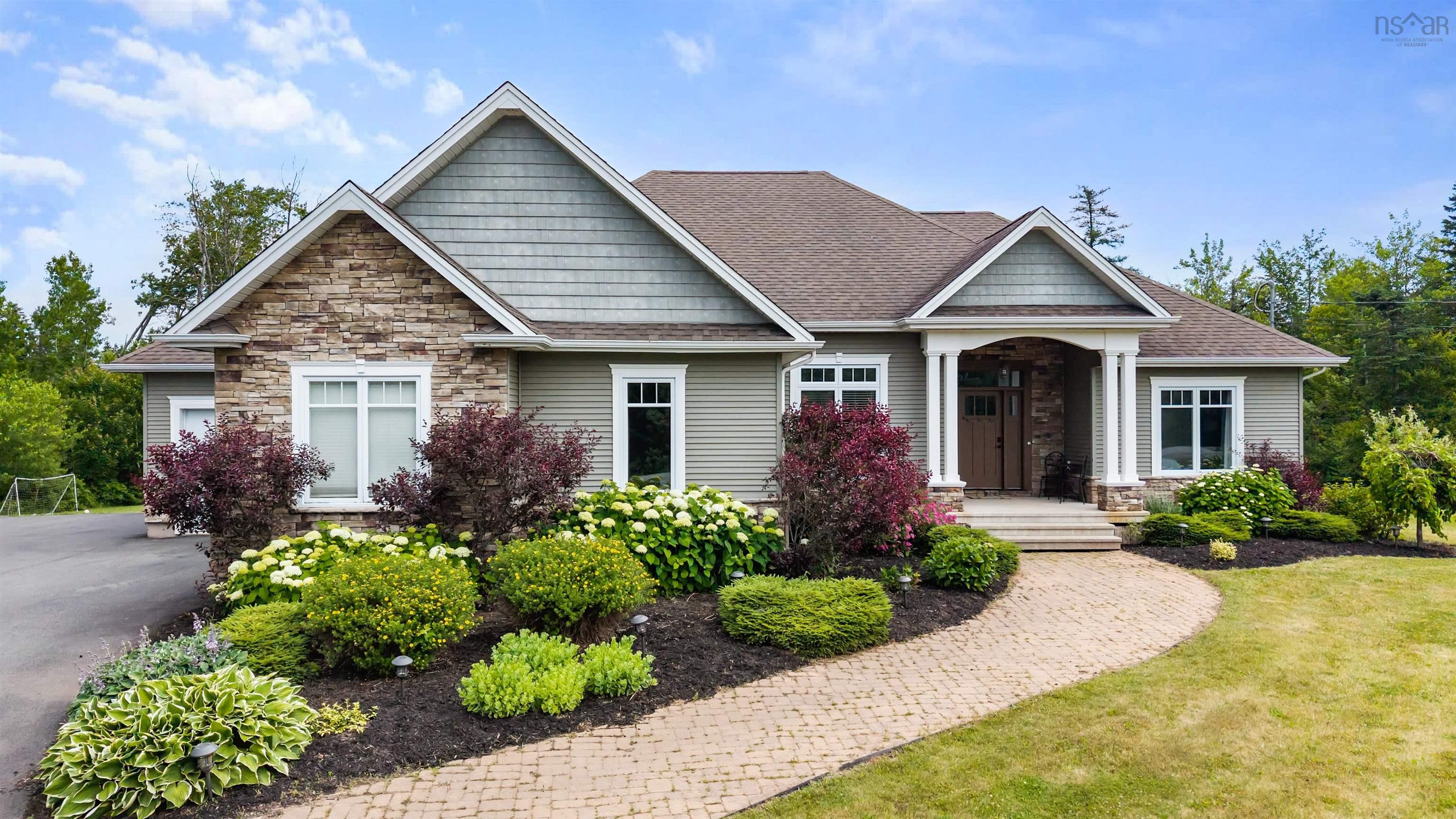 $687,900.00: 259 Dorsay Road, Amherst