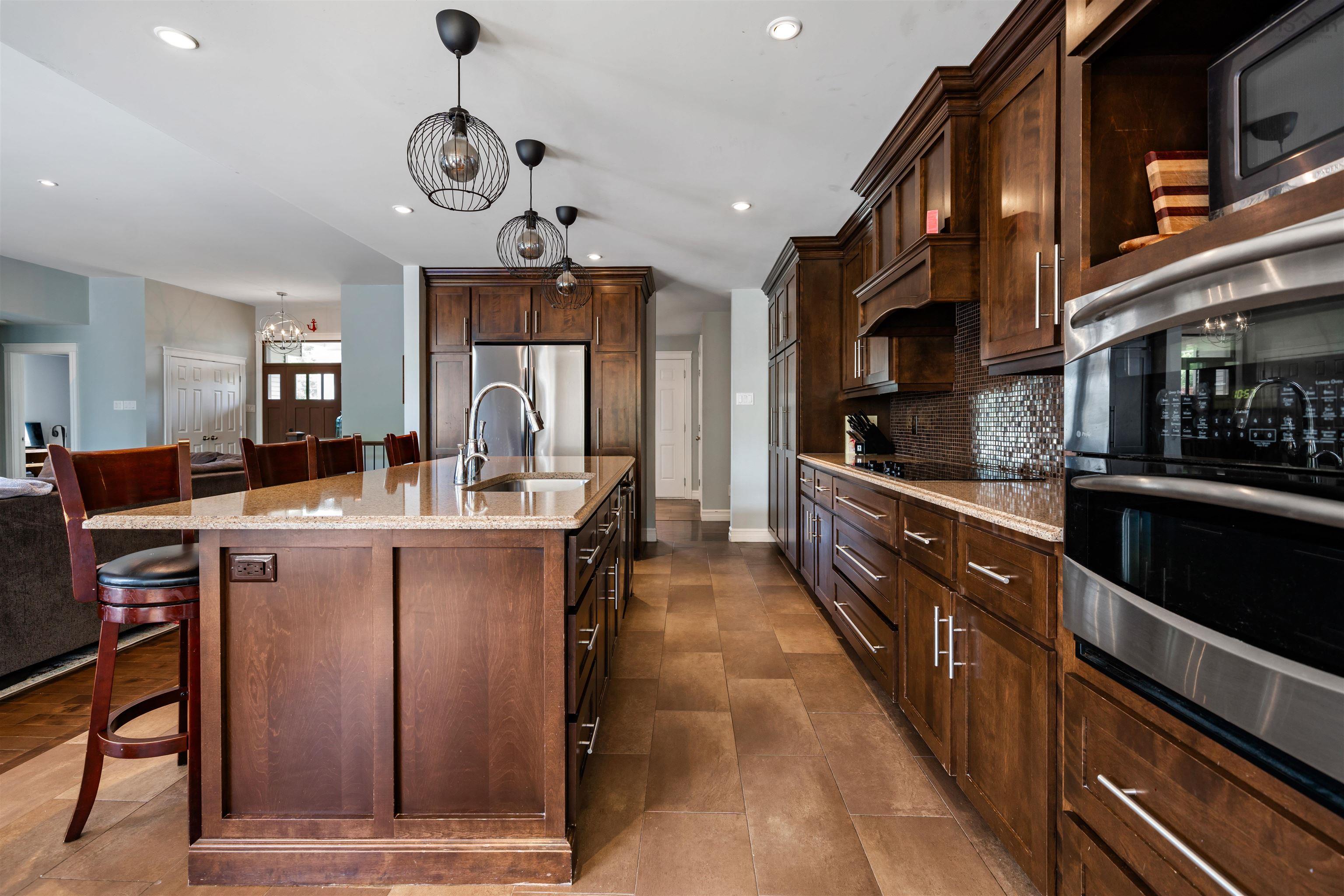 $687,900.00: 259 Dorsay Road, Amherst