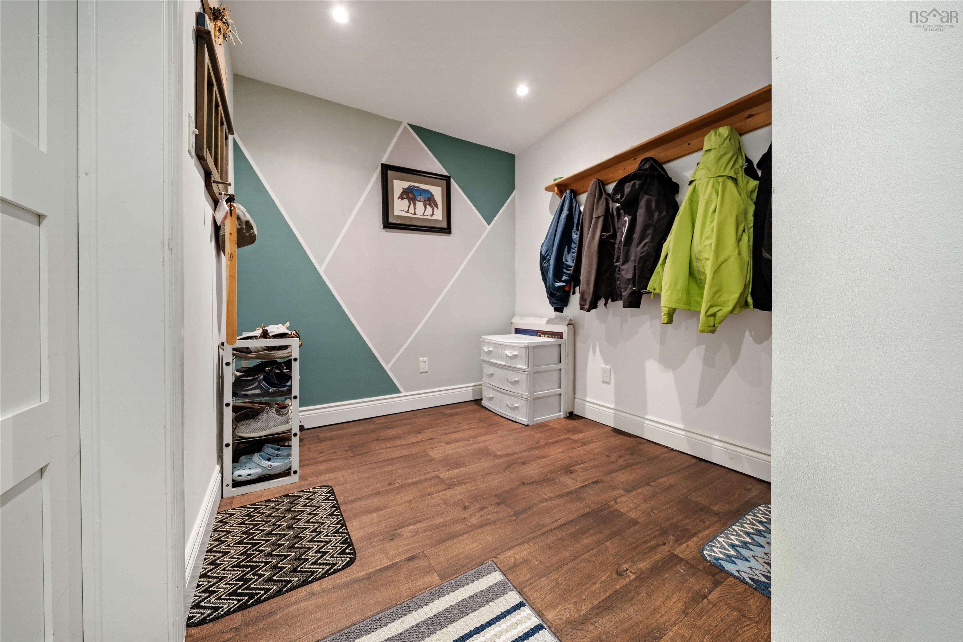 $687,900.00: 259 Dorsay Road, Amherst