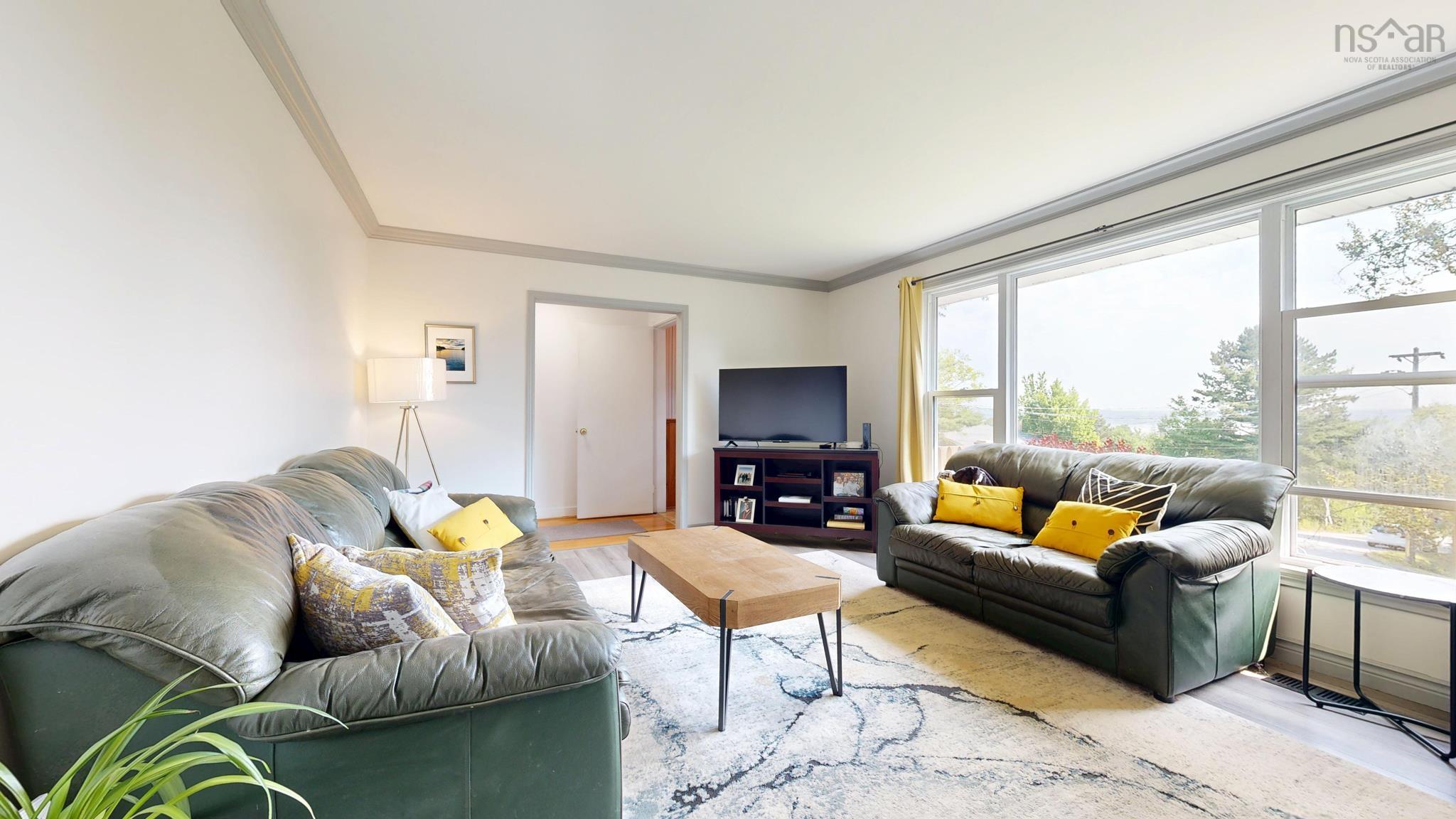 $699,900.00: 12 Starling Street, Halifax