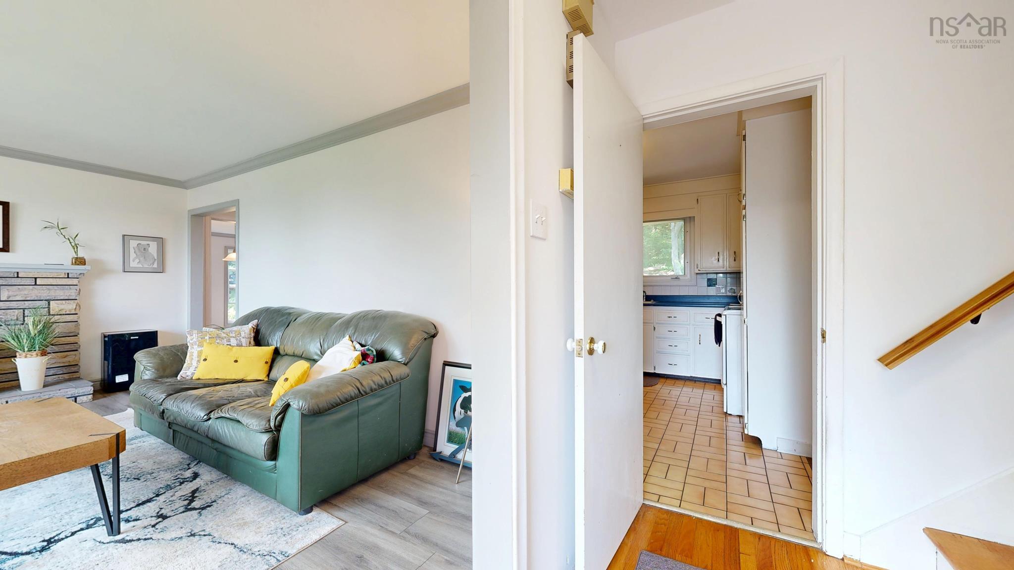 $699,900.00: 12 Starling Street, Halifax