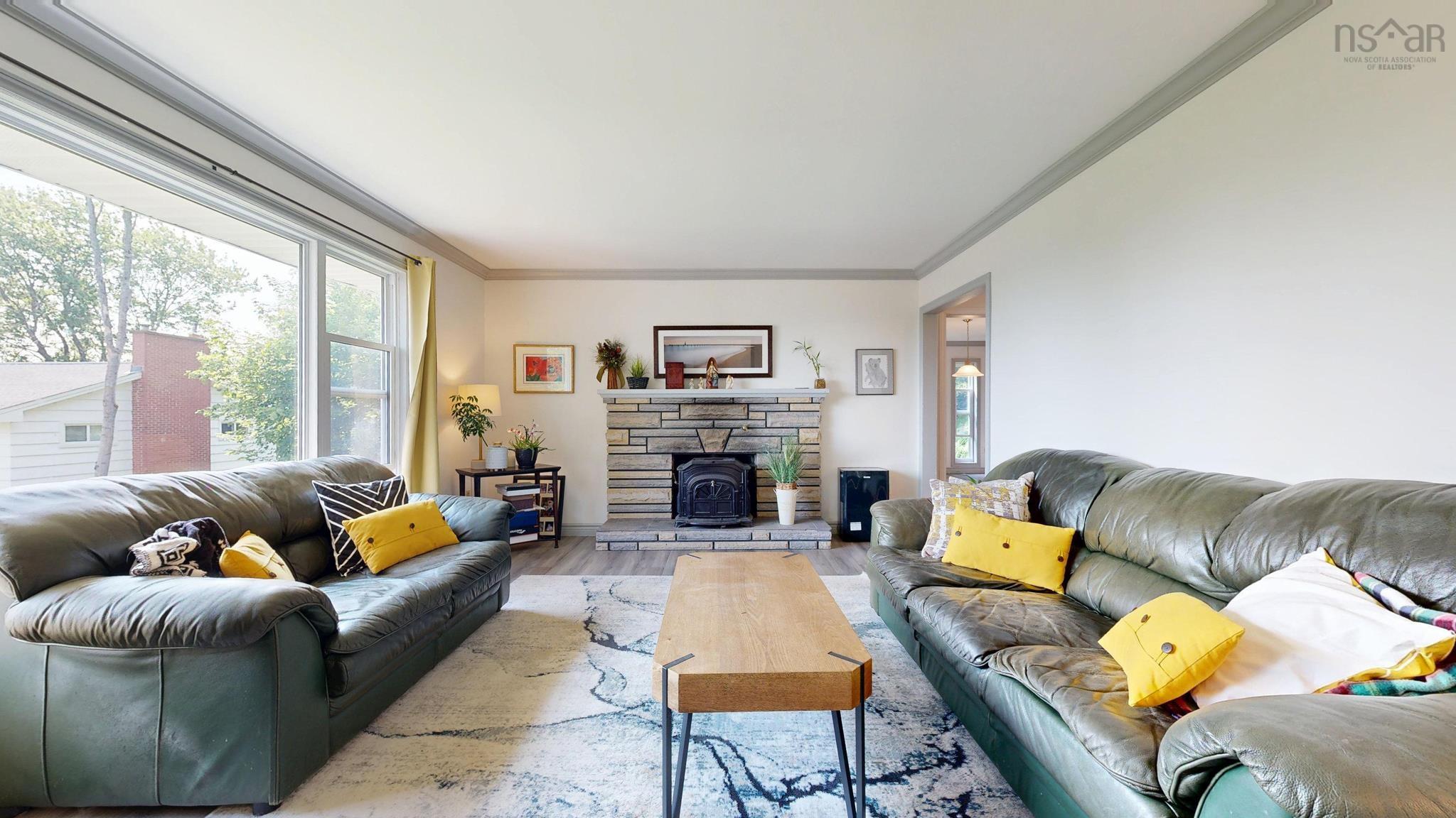 $699,900.00: 12 Starling Street, Halifax