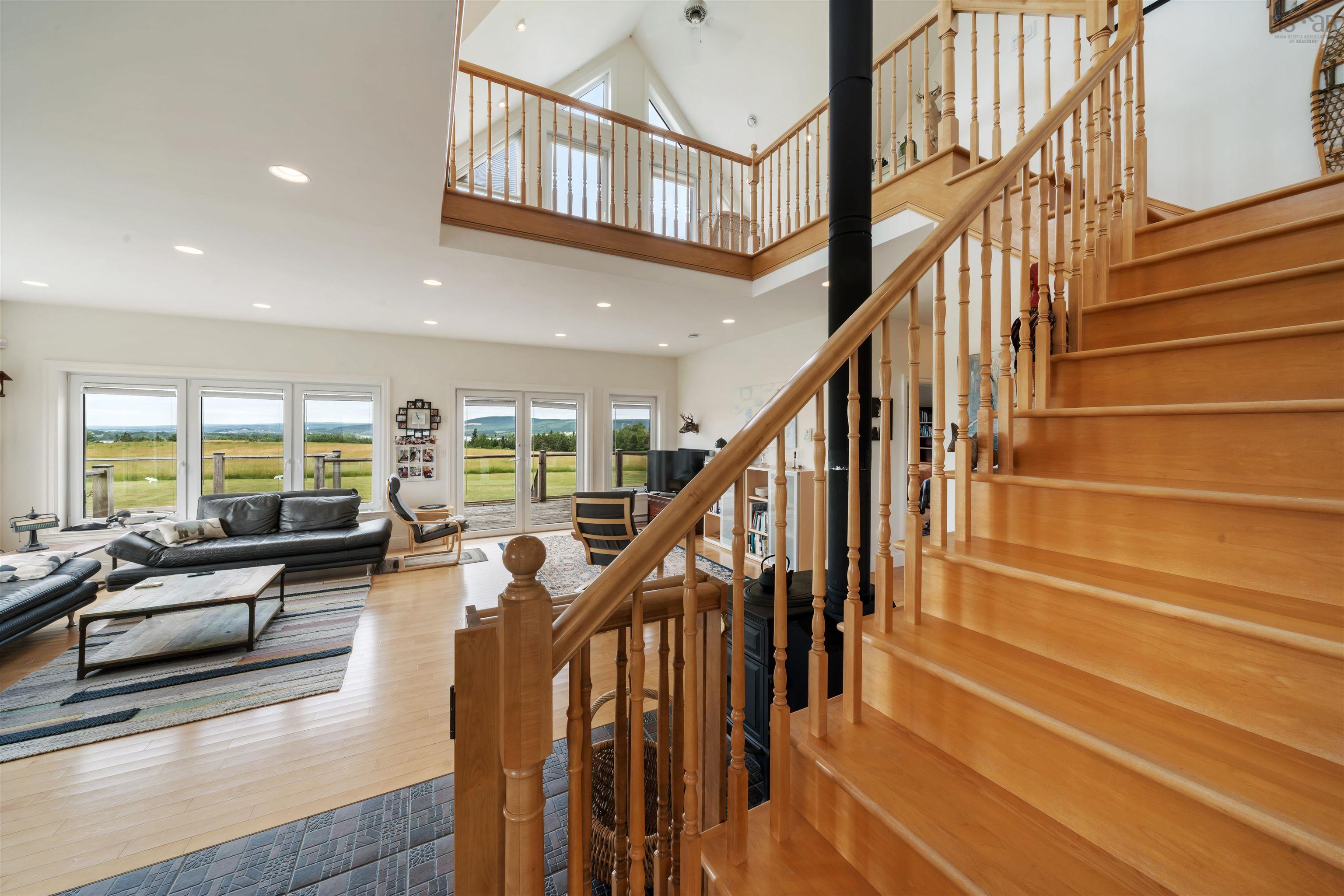 $990,000.00: 1159 South Side Harbour Road, Southside Harbour