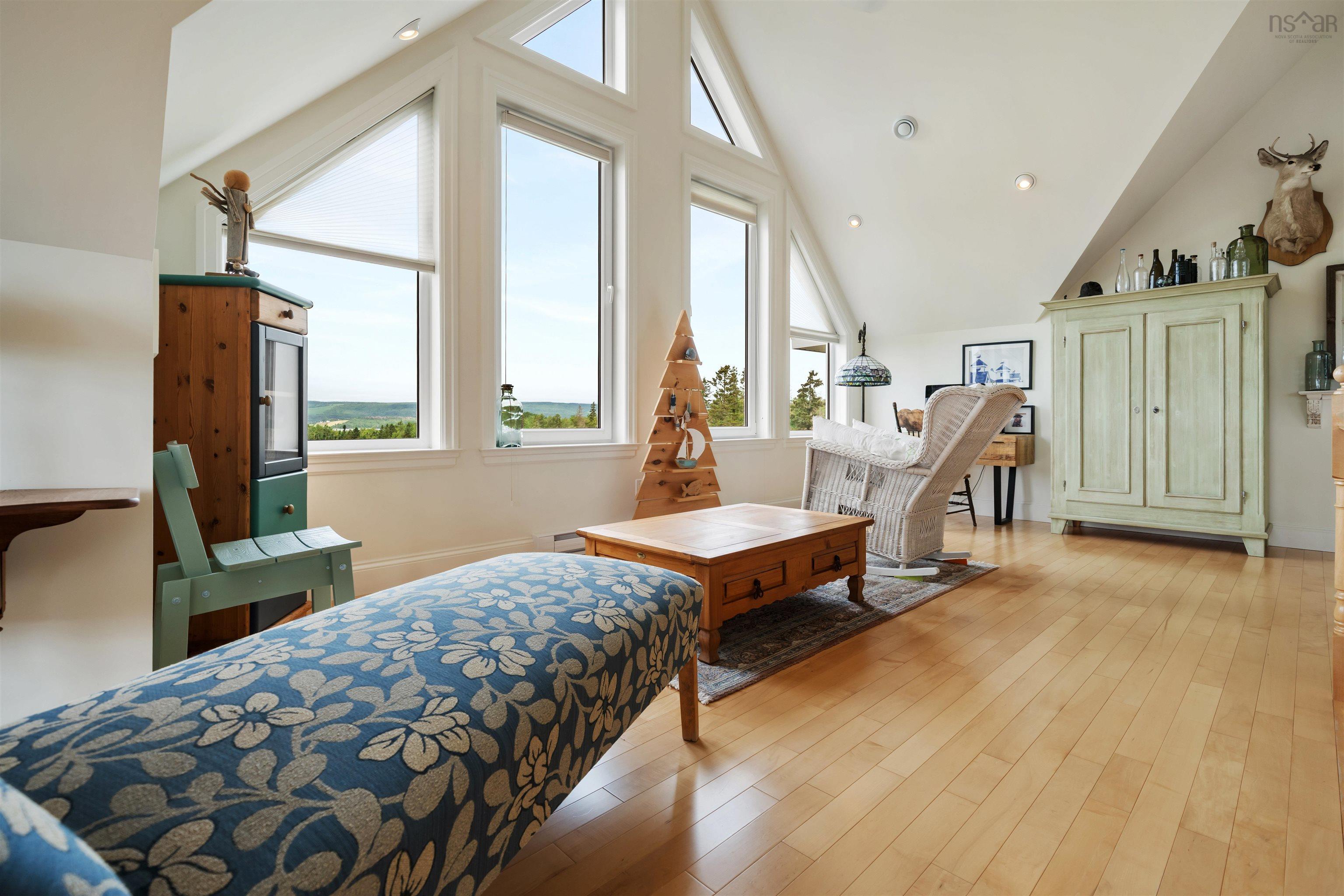 $990,000.00: 1159 South Side Harbour Road, Southside Harbour