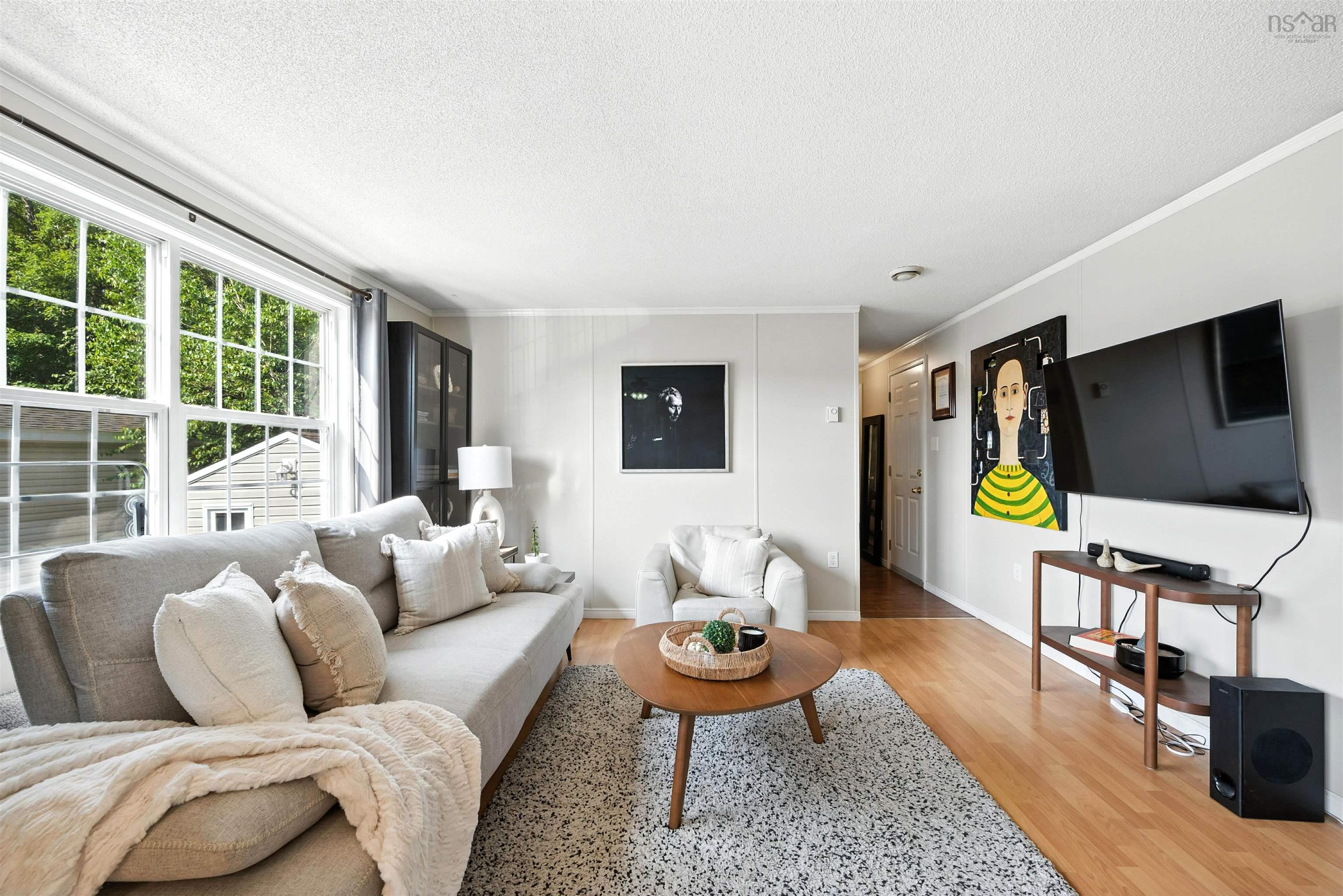 $169,900.00: 4 Lois Lane, Simms Settlement