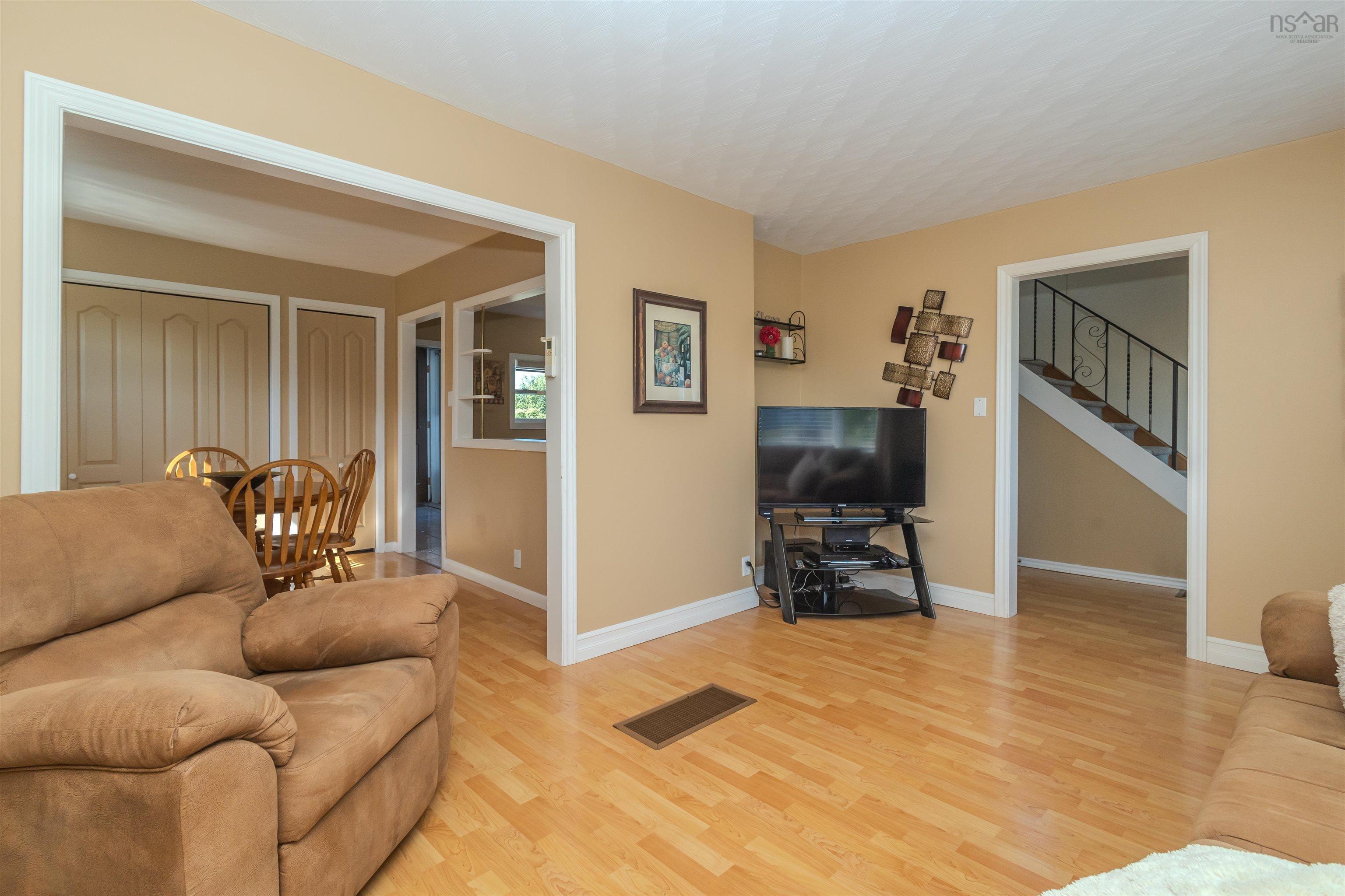 $274,000.00: 3731 Emerald Street, Scotchtown