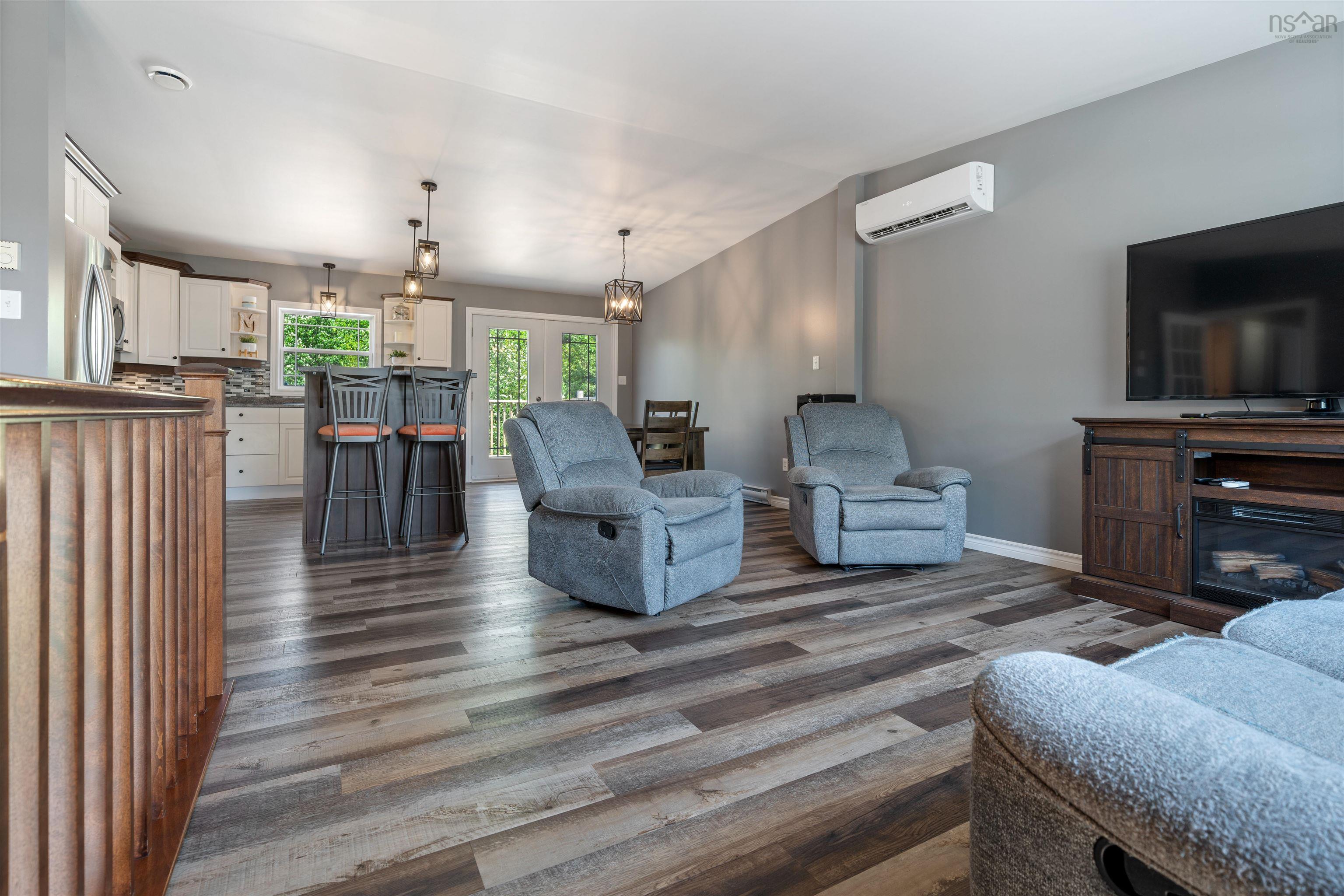 $529,000.00: 8 Maple Crescent, Mount William
