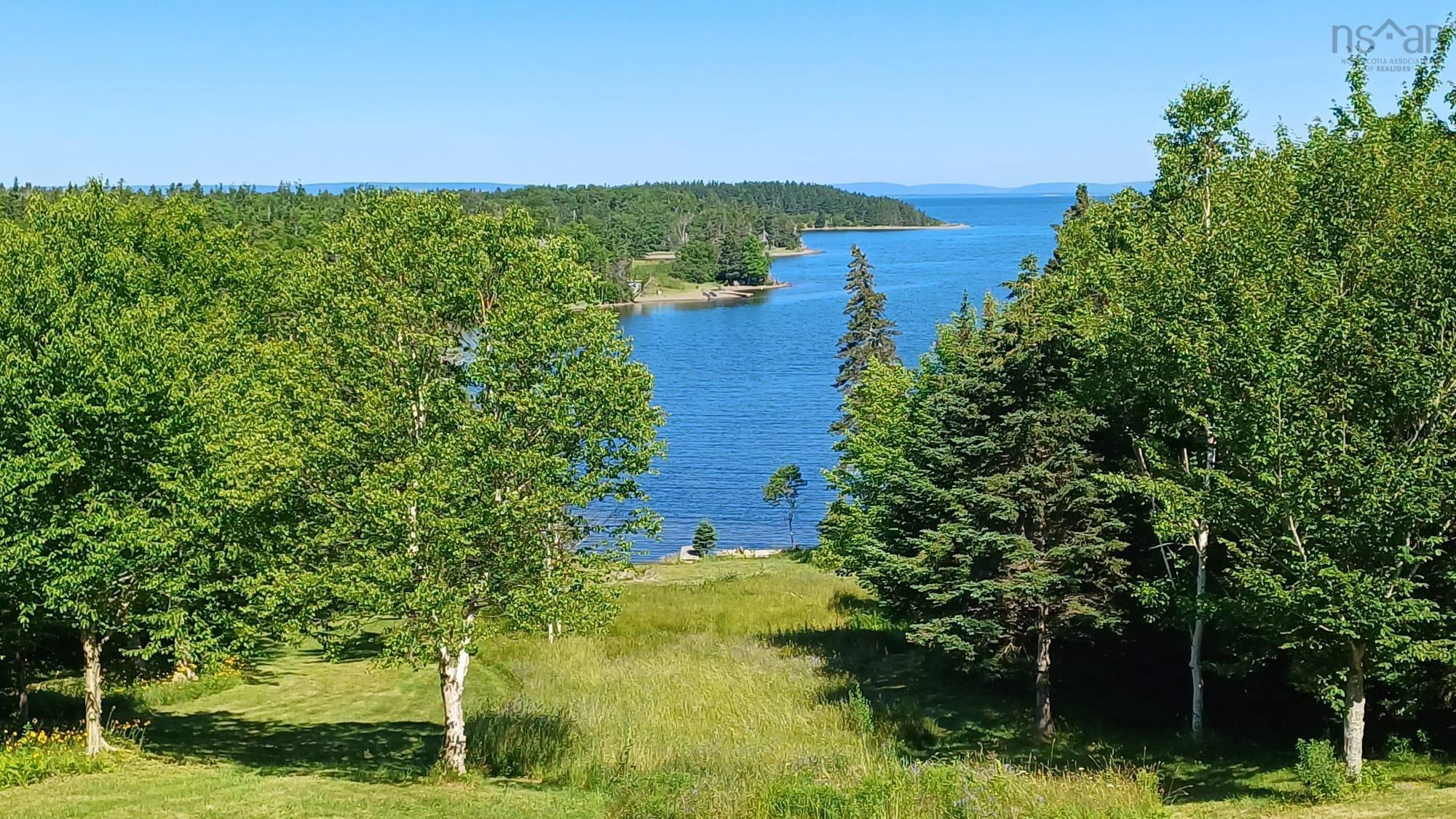 $699,000.00: 14515 Highway 4, Hay Cove