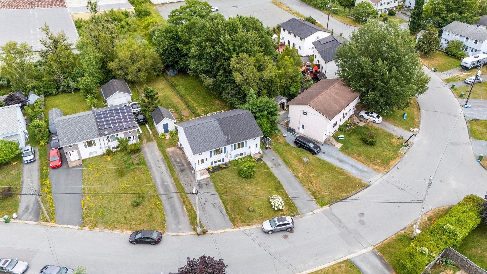 $399,900.00: 47 Armoyan Drive, Lower Sackville