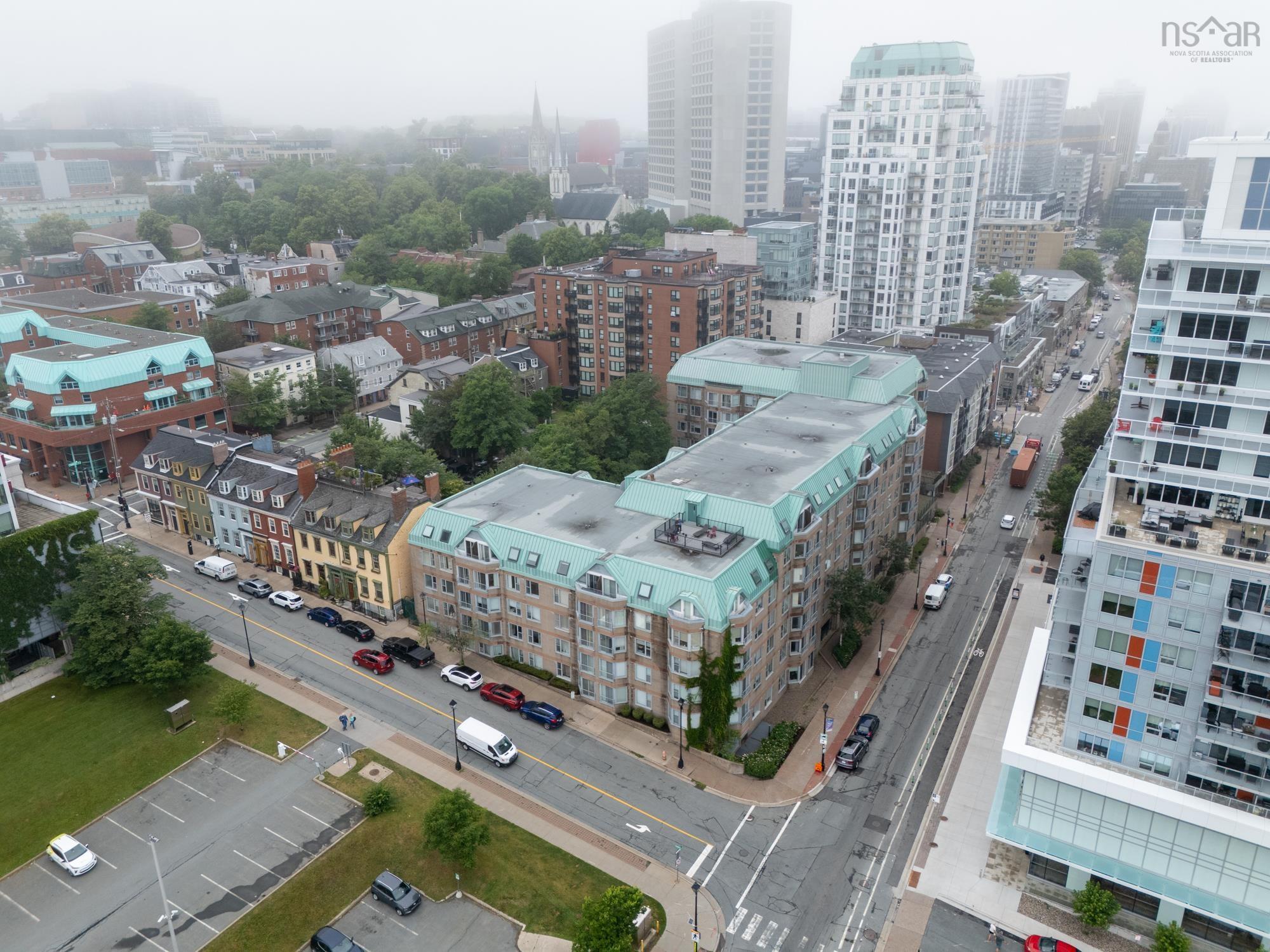 $449,900.00: 513 1326 Lower Water Street, Halifax