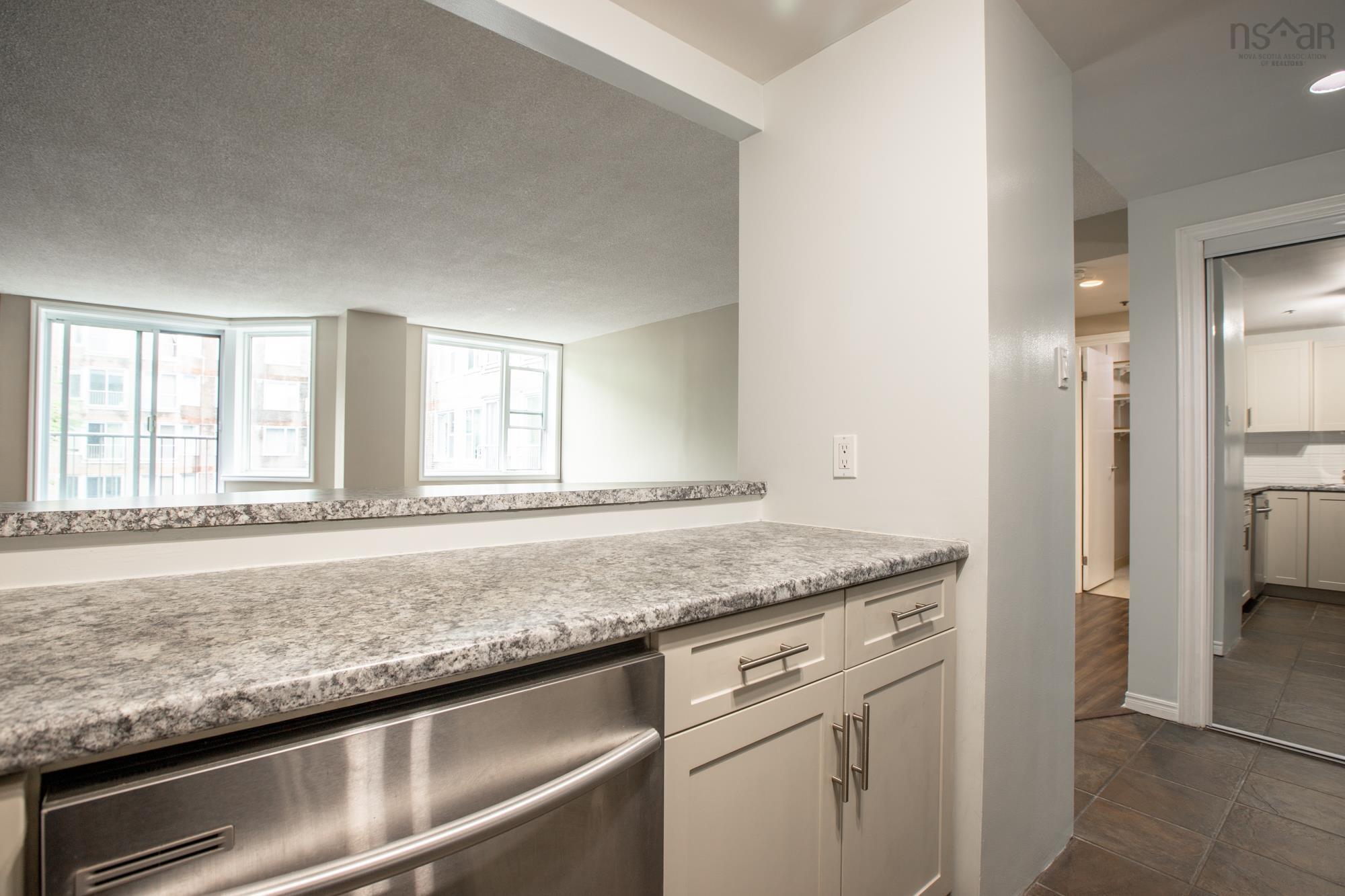 $449,900.00: 513 1326 Lower Water Street, Halifax