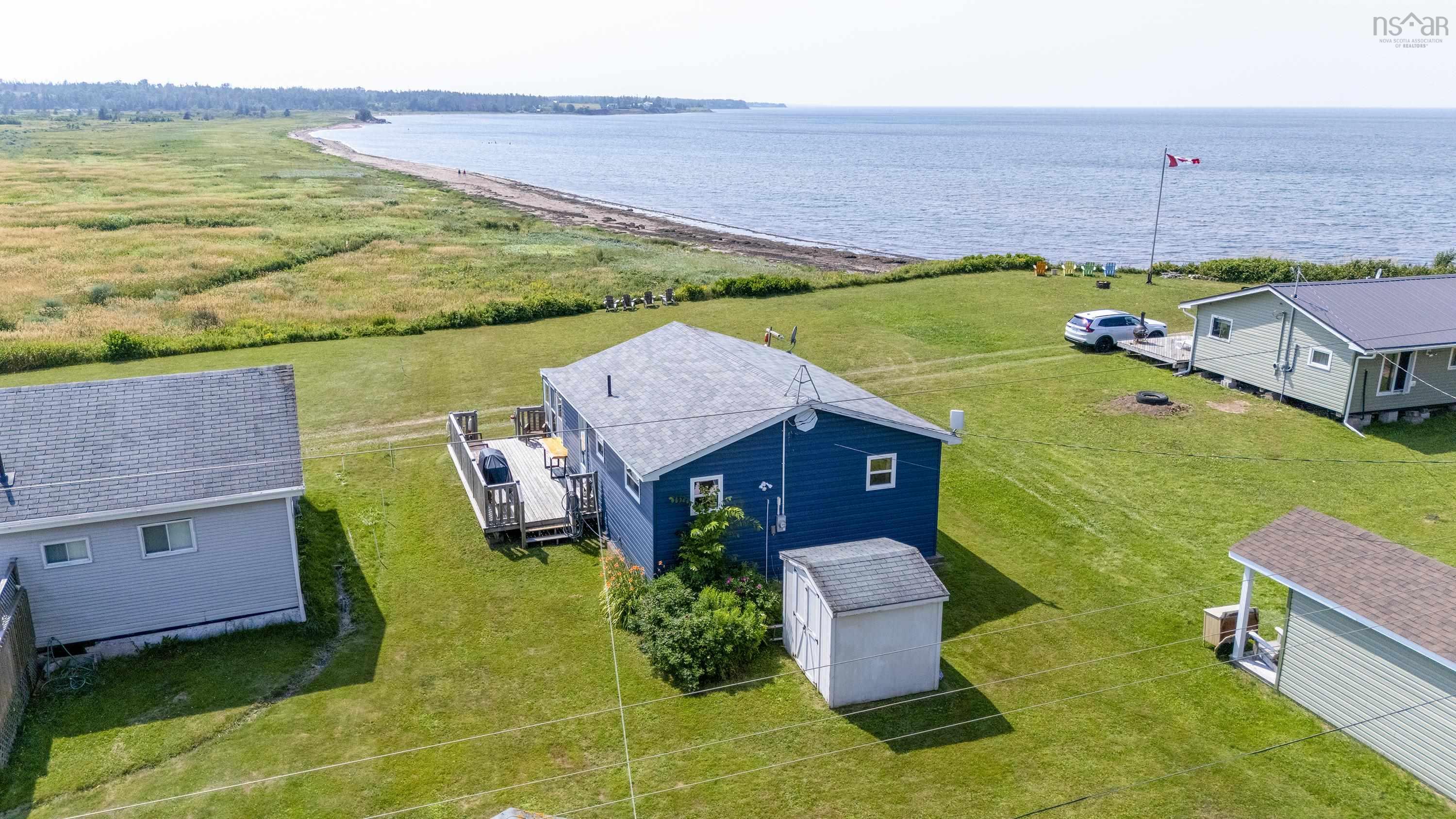 $299,999.00: 46 Sunset Drive, Caribou Island