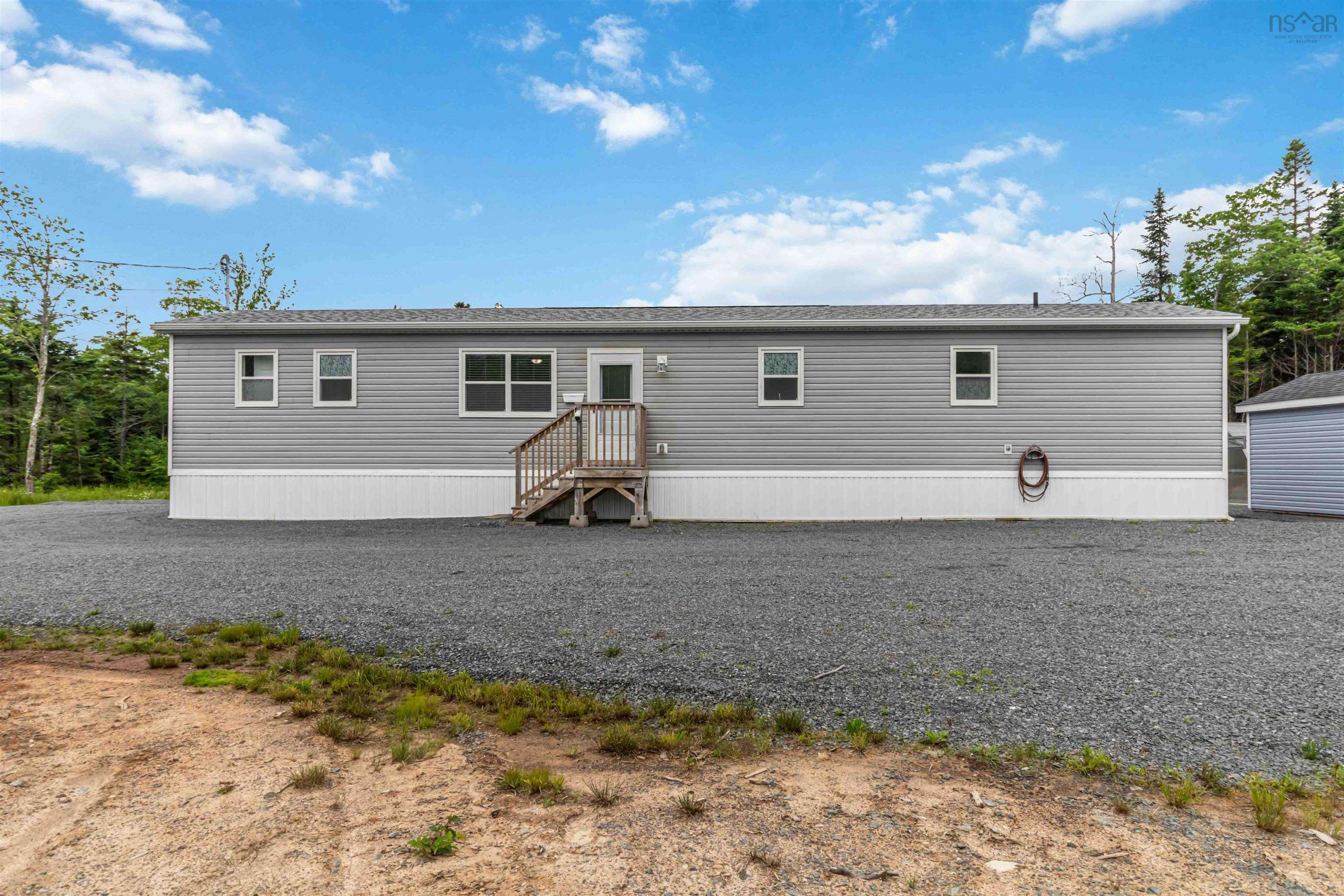 $399,900.00: 2 Old Guysborough Road, Devon