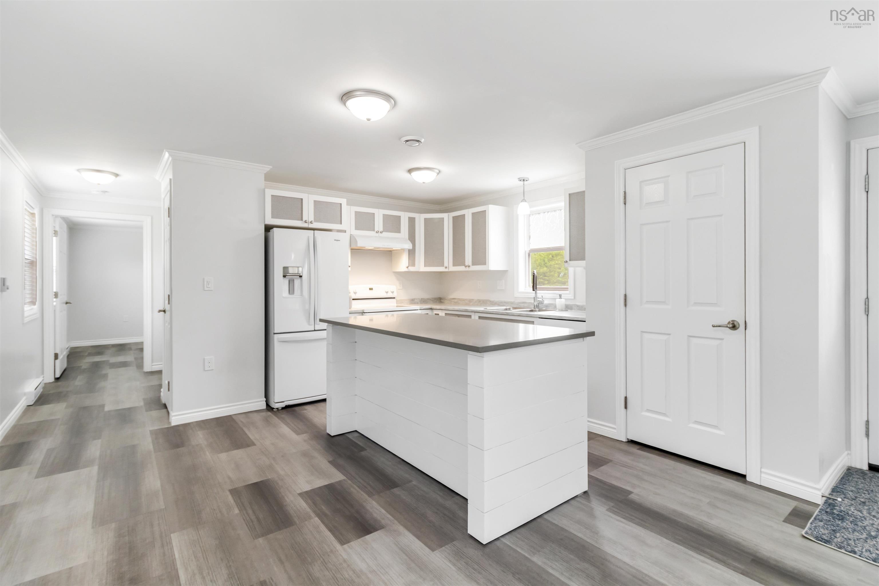 $399,900.00: 2 Old Guysborough Road, Devon