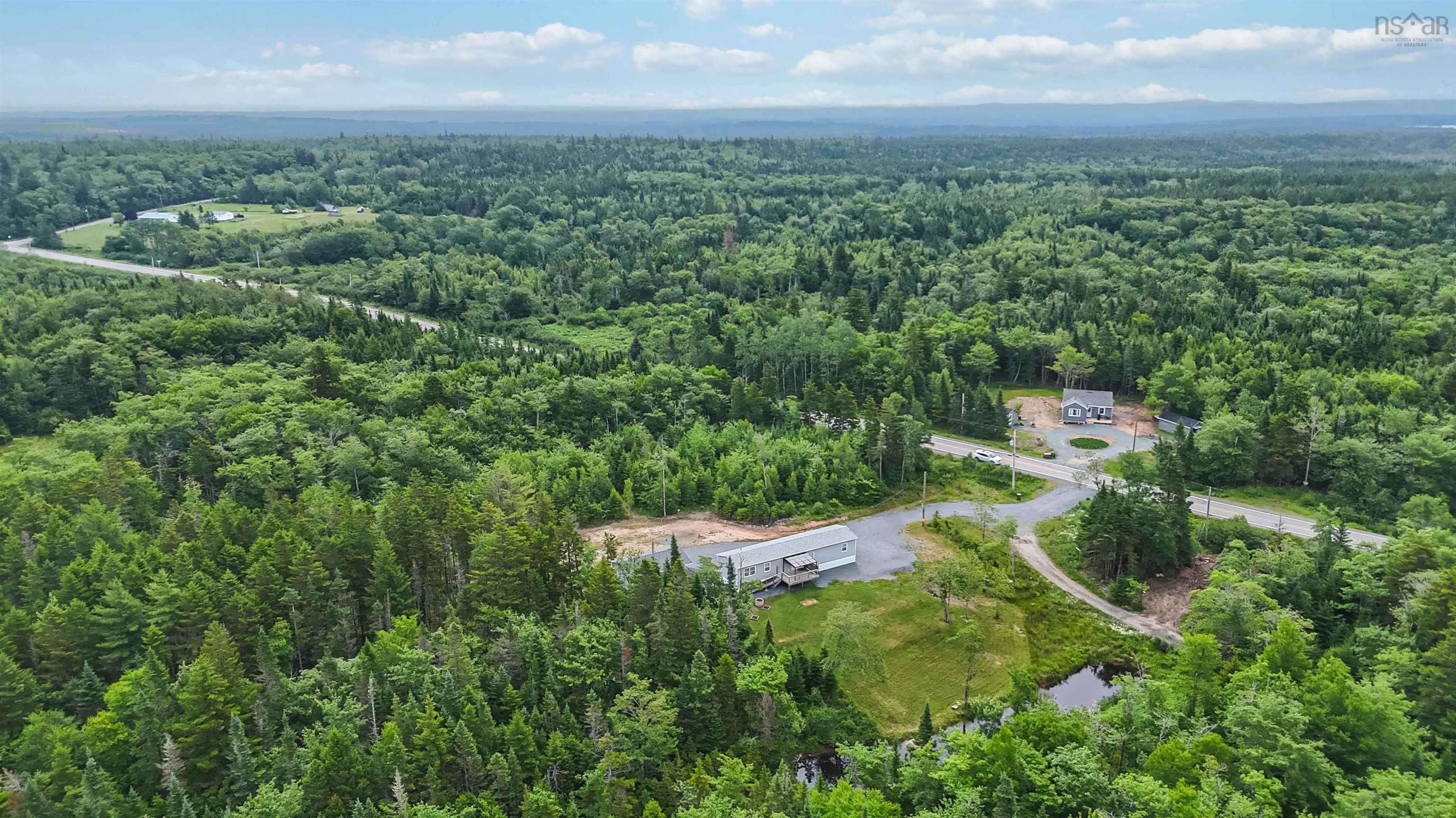 $399,900.00: 2 Old Guysborough Road, Devon