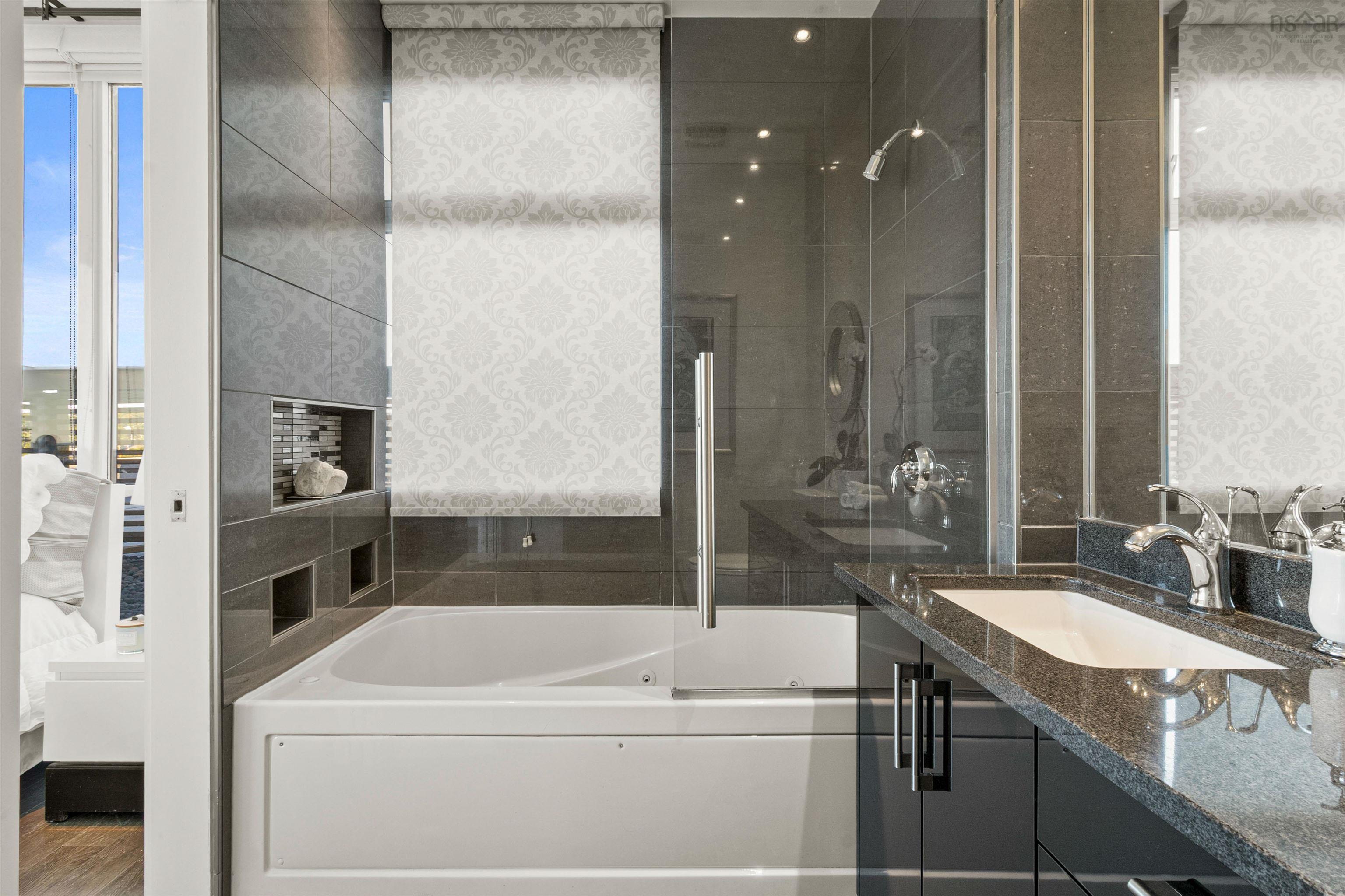 1401 3471 Dutch Village Road, Halifax, NS (MLS 202518136)