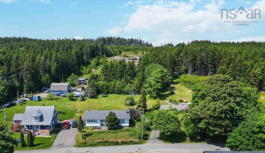 $420,000.00: 188 North Side Road, Riverport