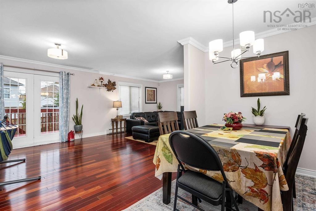 $734,900.00: 7 ROXHAM Close, Halifax Regional Municipality