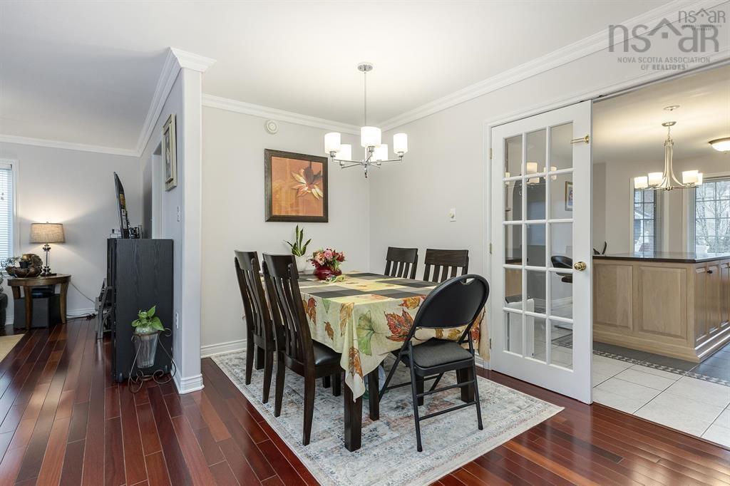 $734,900.00: 7 ROXHAM Close, Halifax Regional Municipality