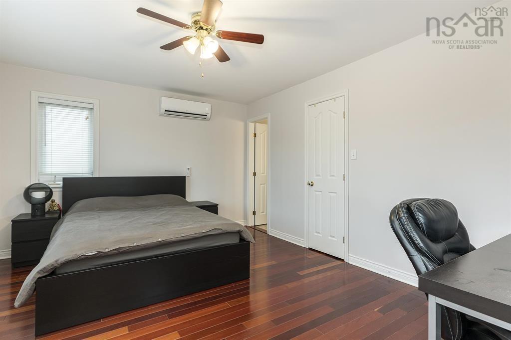 $734,900.00: 7 ROXHAM Close, Halifax Regional Municipality