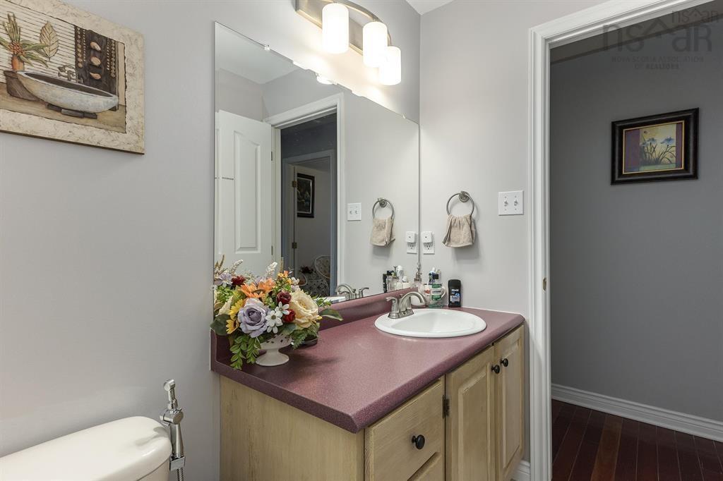 $734,900.00: 7 ROXHAM Close, Halifax Regional Municipality