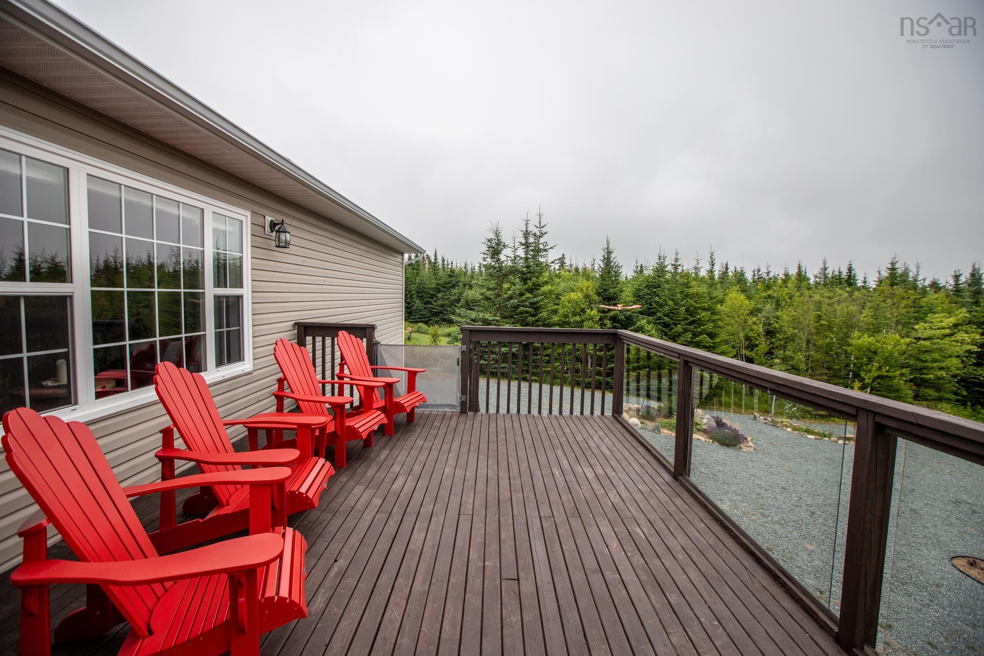 $609,900.00: 3 Evergreen Crescent, West Porters Lake