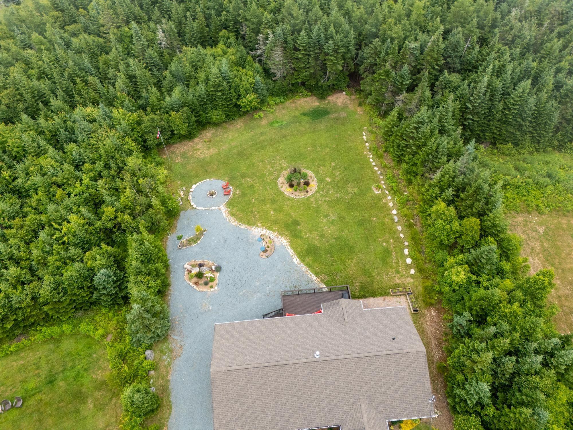 $609,900.00: 3 Evergreen Crescent, West Porters Lake