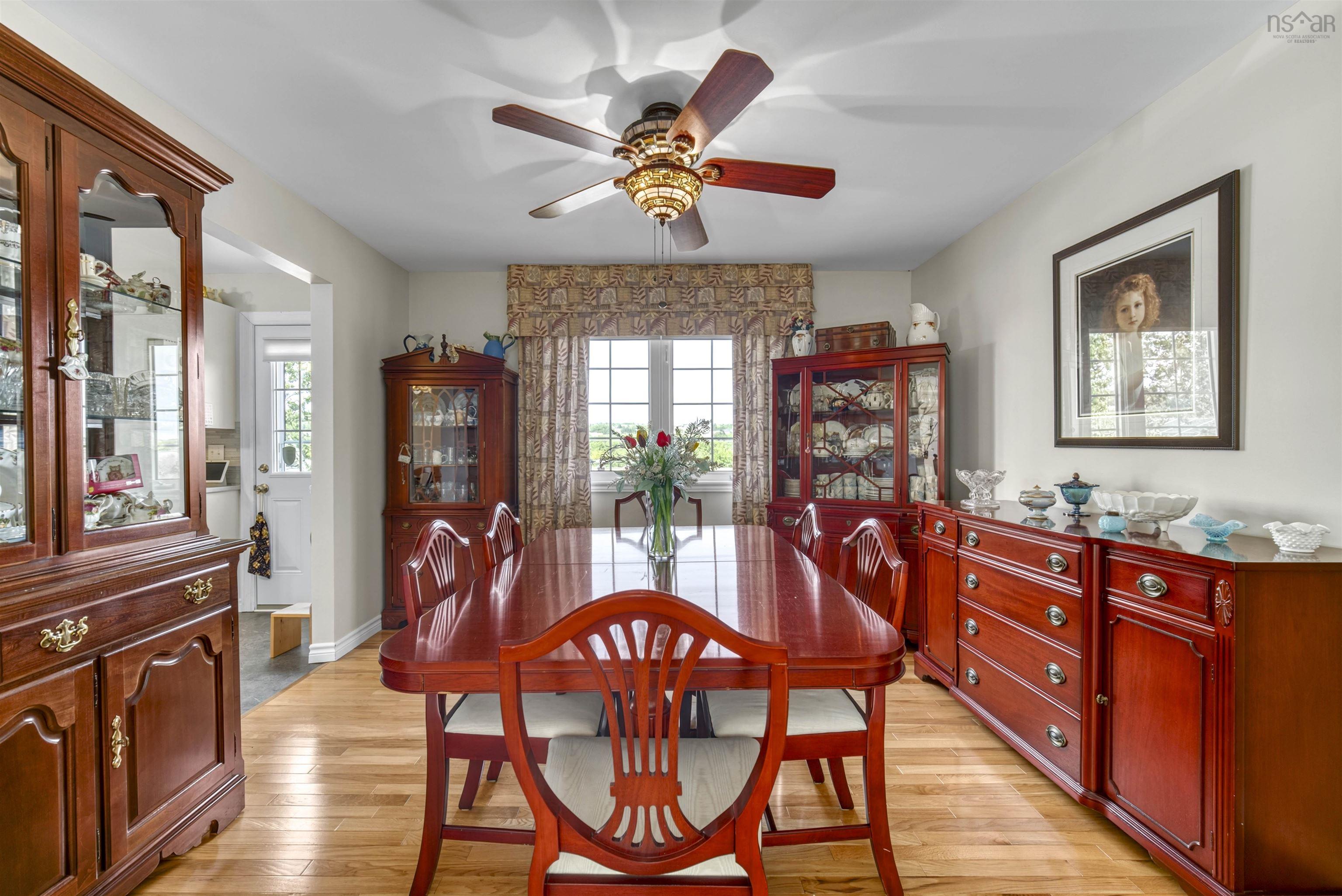 $589,900.00: 8 Old Birch Road, Dartmouth