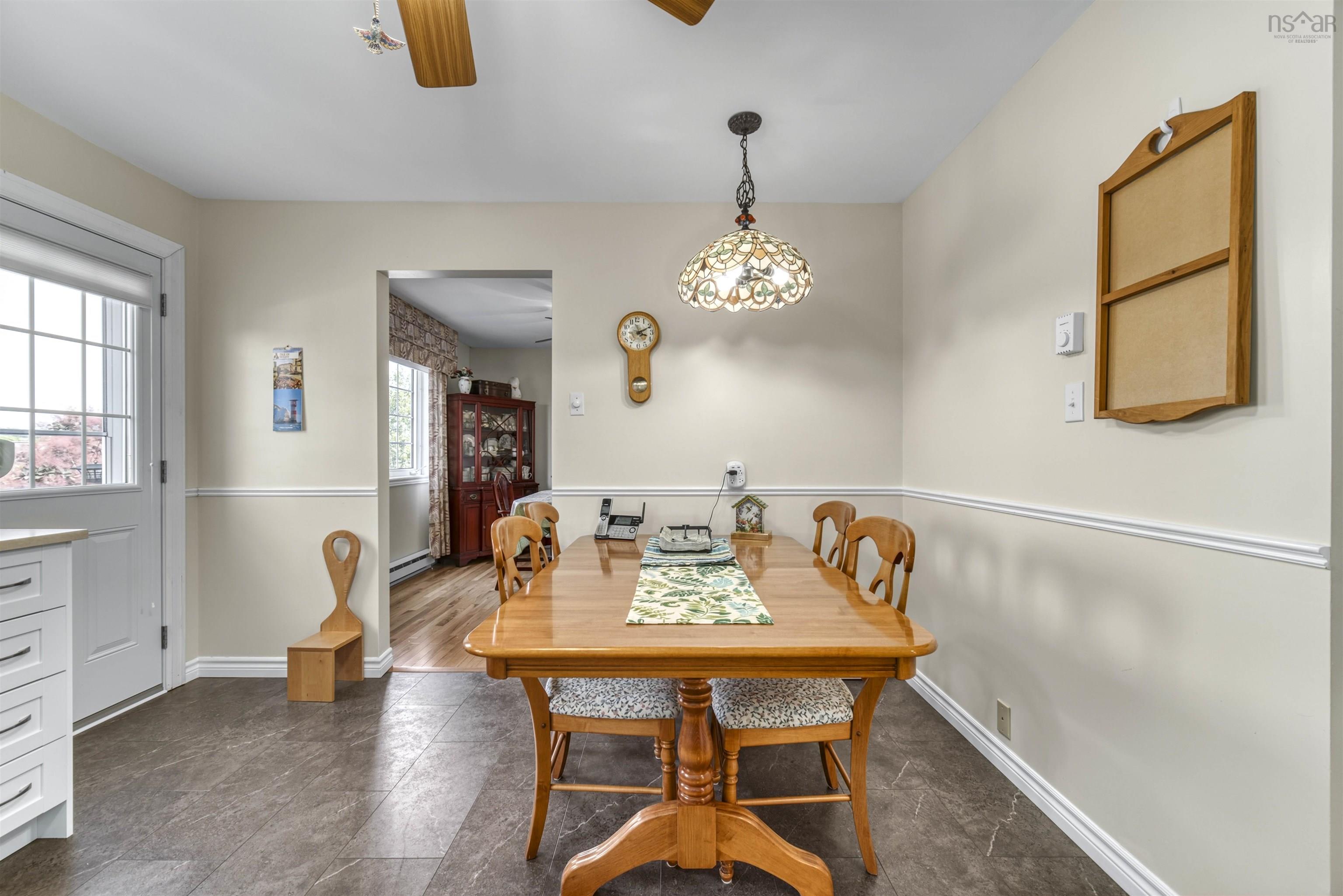 $589,900.00: 8 Old Birch Road, Dartmouth