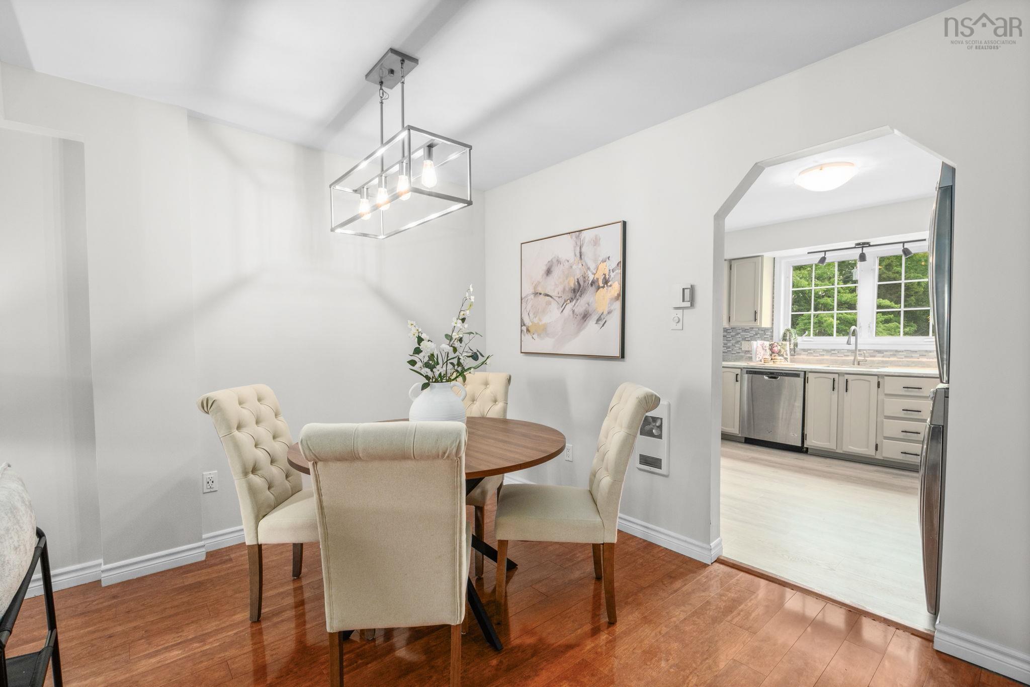 $448,800.00: 7 Baron Court, Cole Harbour