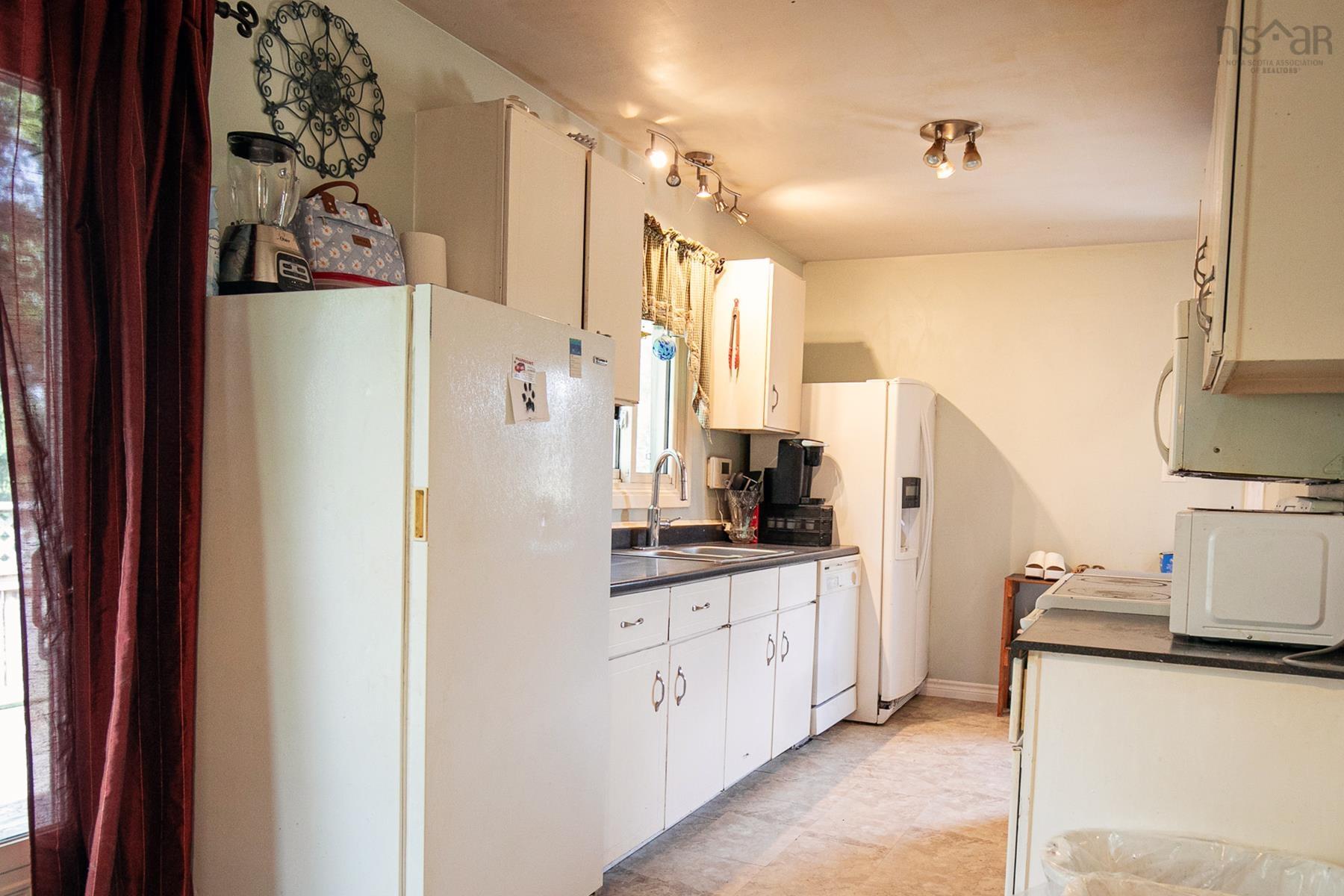 $184,900.00: 39 Rogers Avenue, Amherst