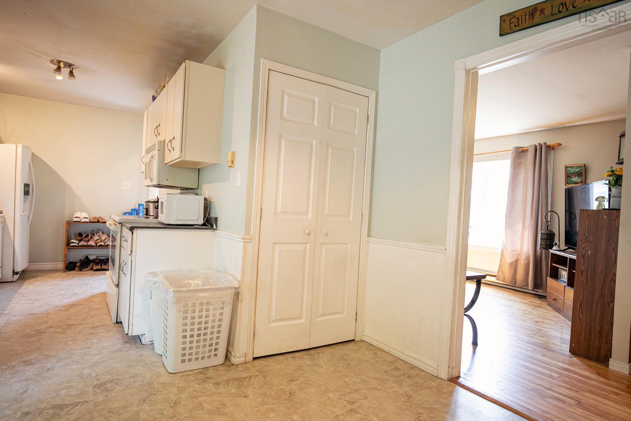 $184,900.00: 39 Rogers Avenue, Amherst