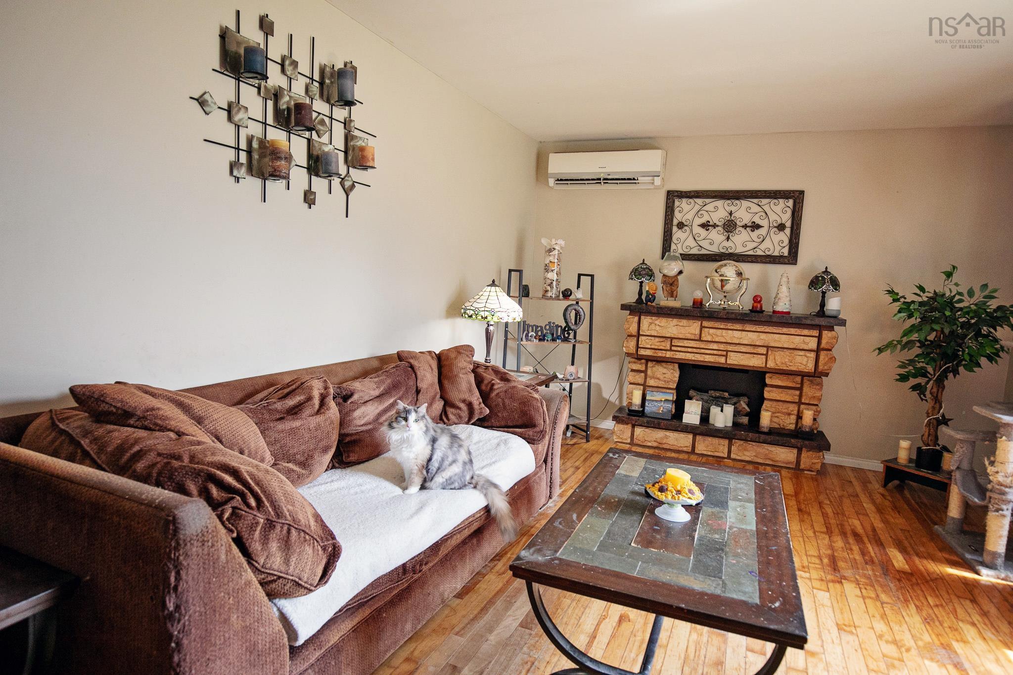 $184,900.00: 39 Rogers Avenue, Amherst