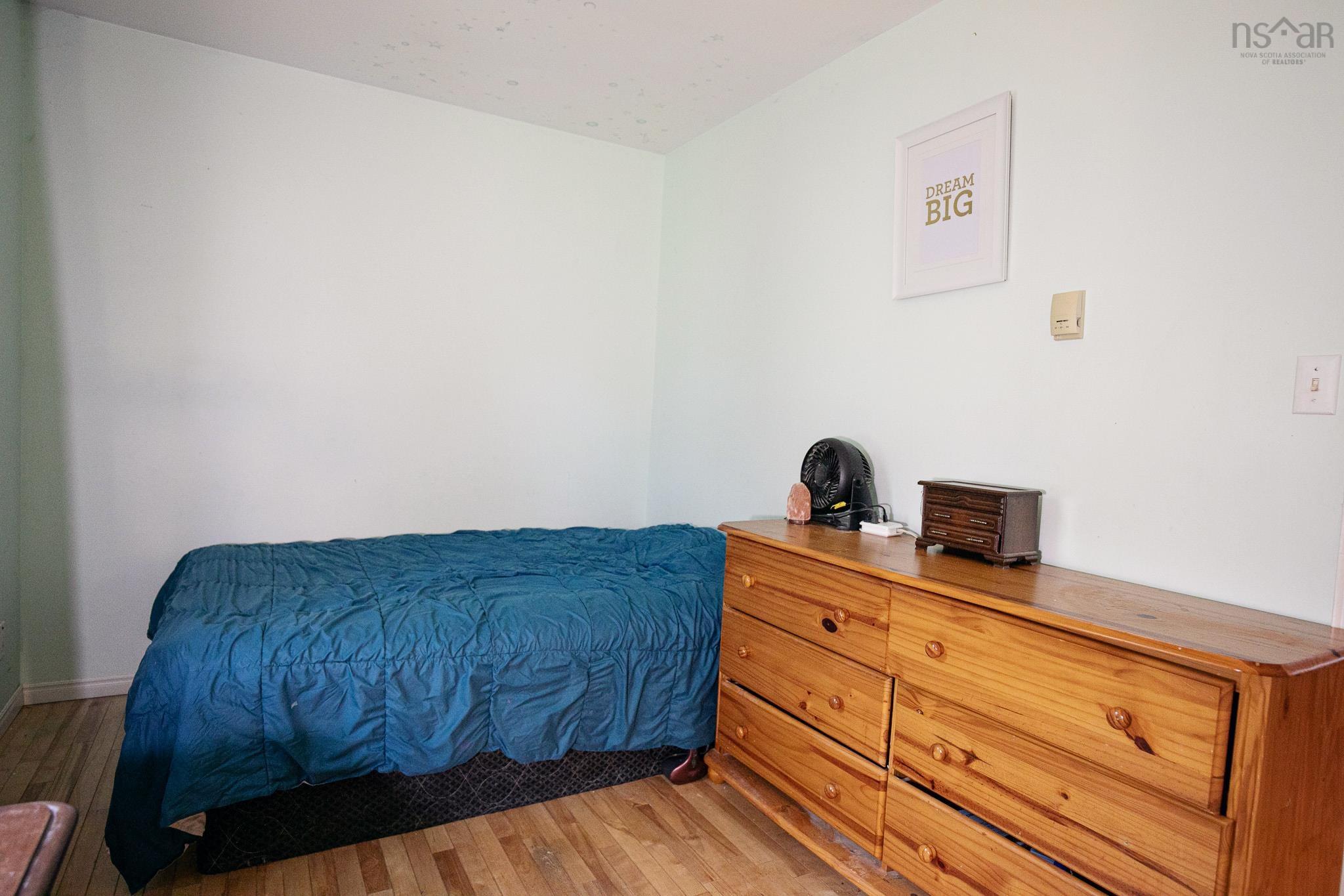 $184,900.00: 39 Rogers Avenue, Amherst