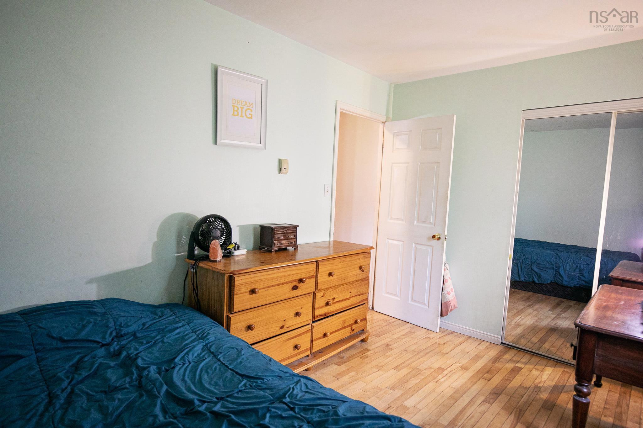 $184,900.00: 39 Rogers Avenue, Amherst