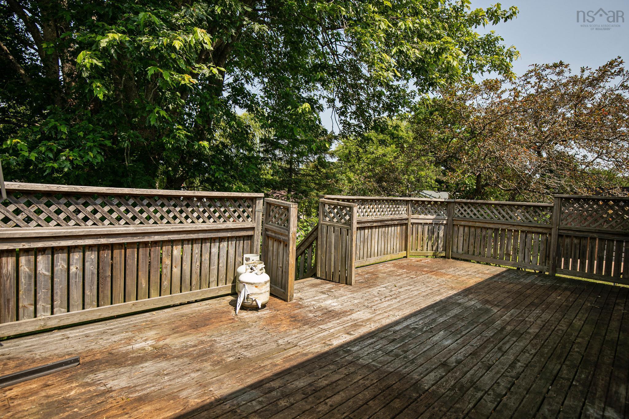 $184,900.00: 39 Rogers Avenue, Amherst