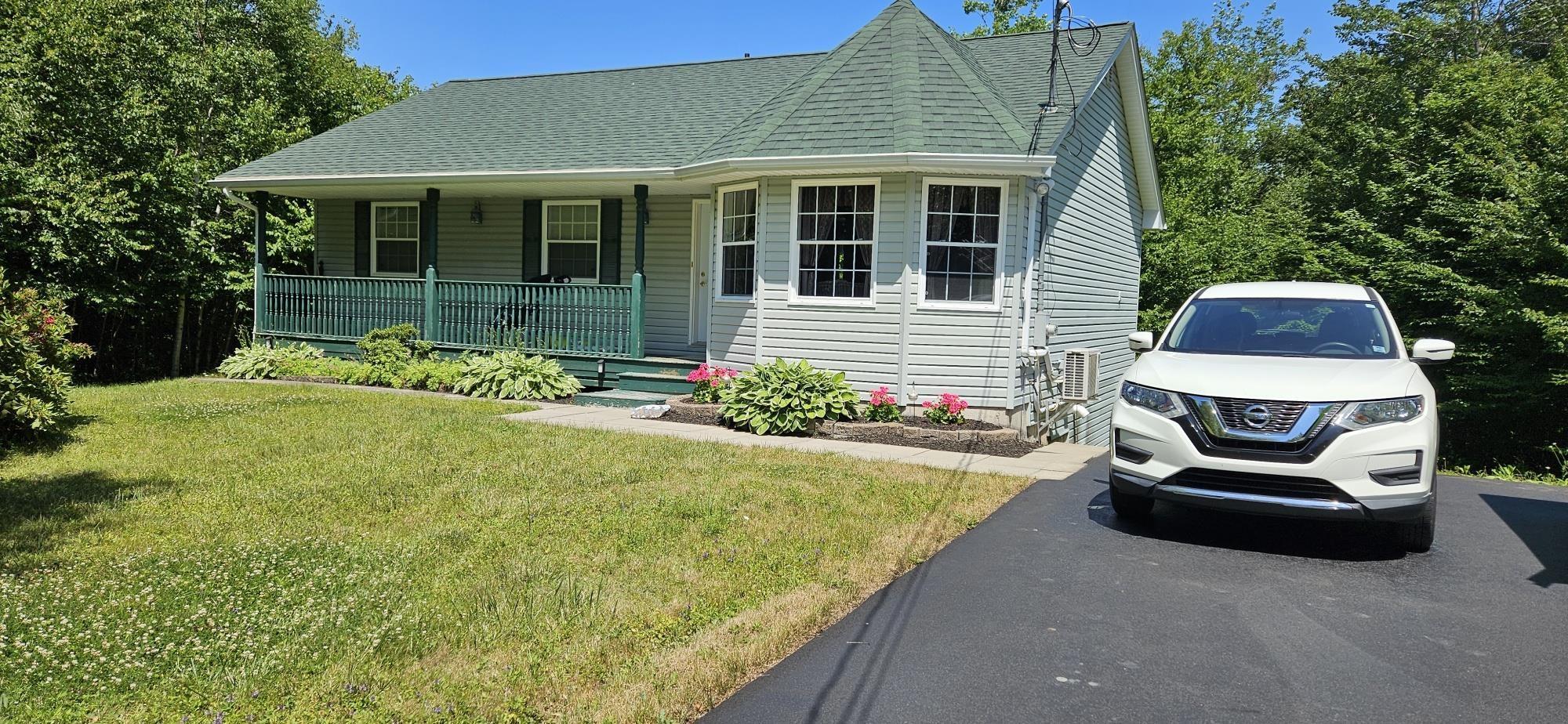 $499,999.00: 78 Meadowsweet Road, Middle Sackville