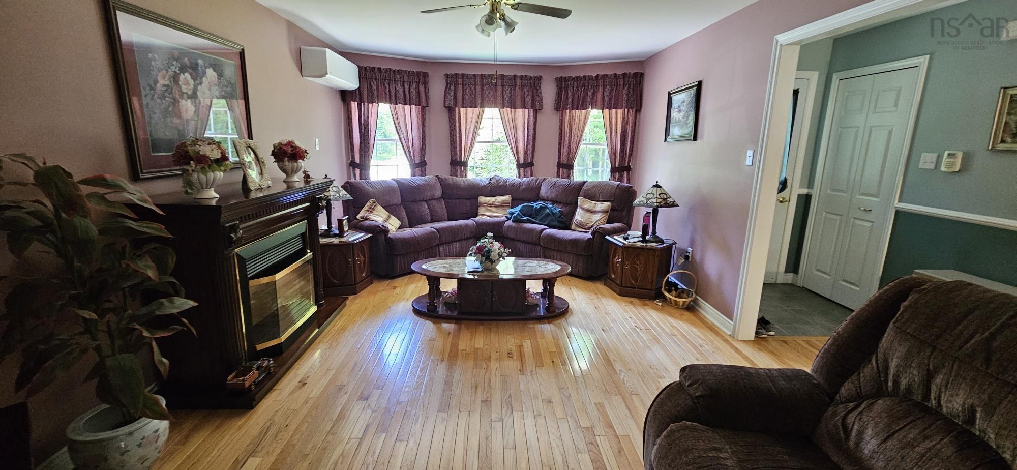 $499,999.00: 78 Meadowsweet Road, Middle Sackville