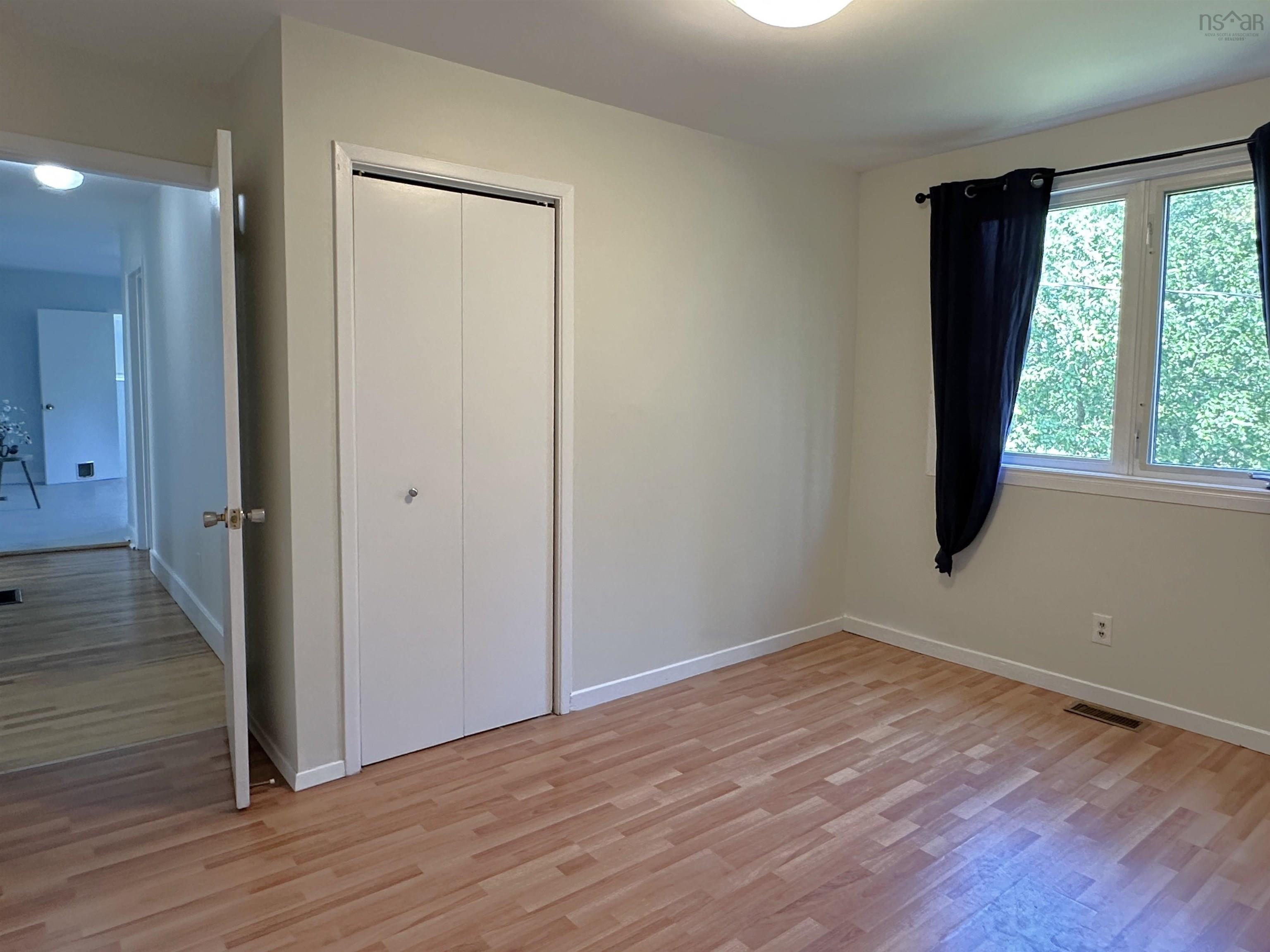 $377,500.00: 44 Bissett Lake Road, Cole Harbour