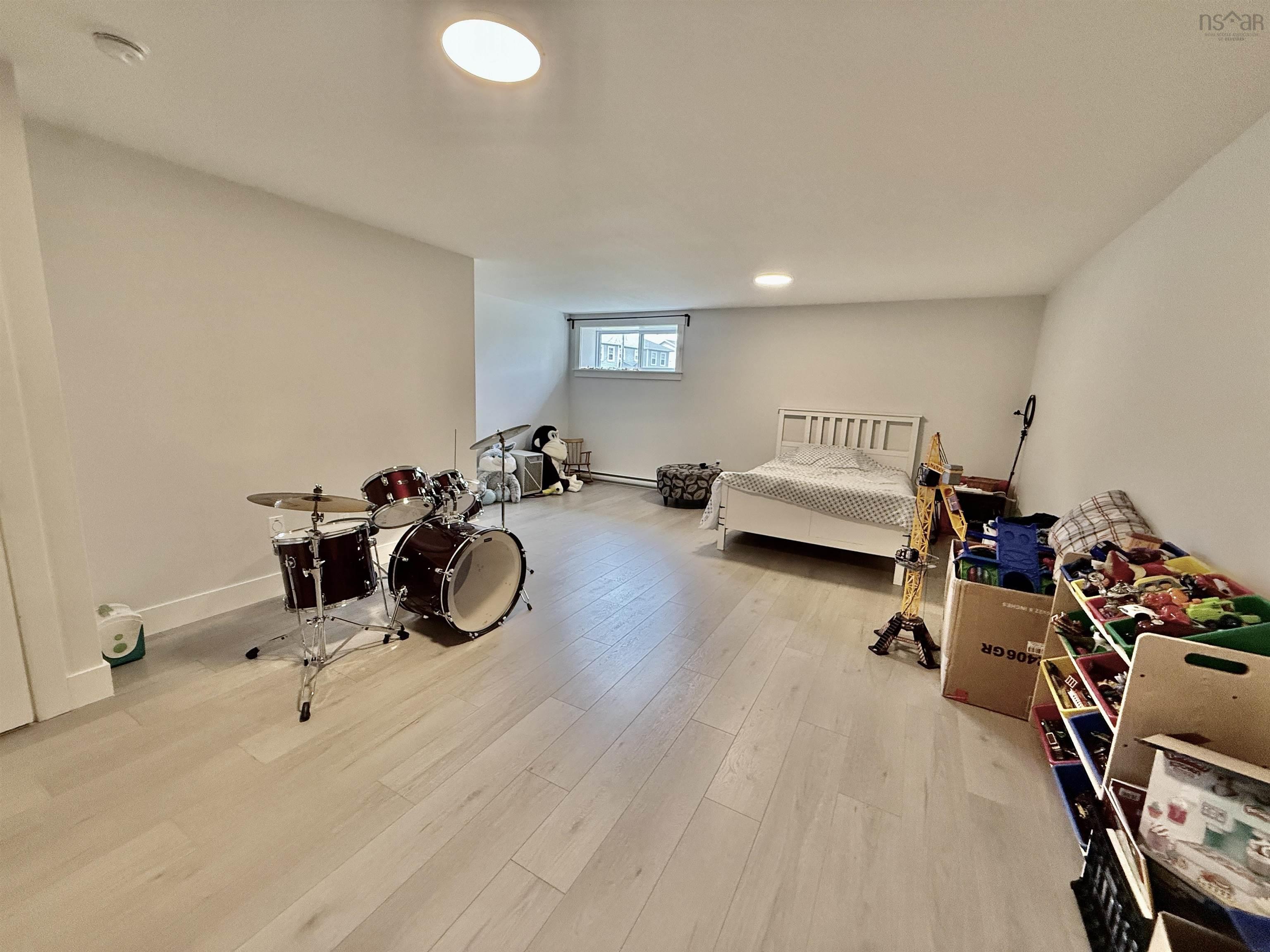 $579,900.00: 8 Quartz Drive, Halifax