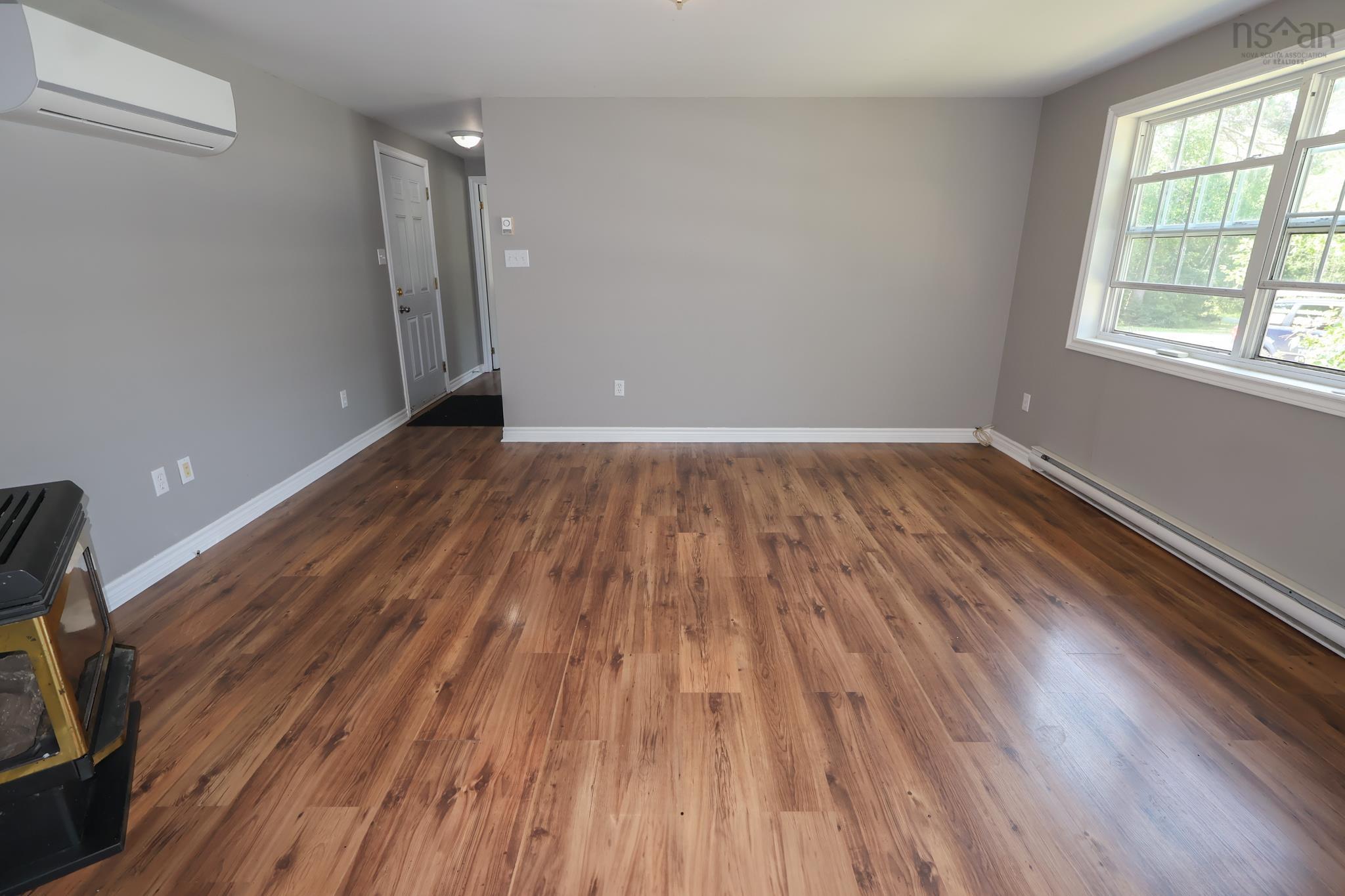 $189,900.00: 6 Mini Park, Wileville