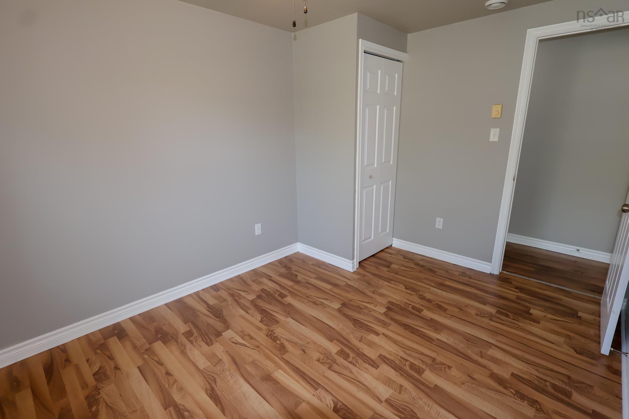 $189,900.00: 6 Mini Park, Wileville